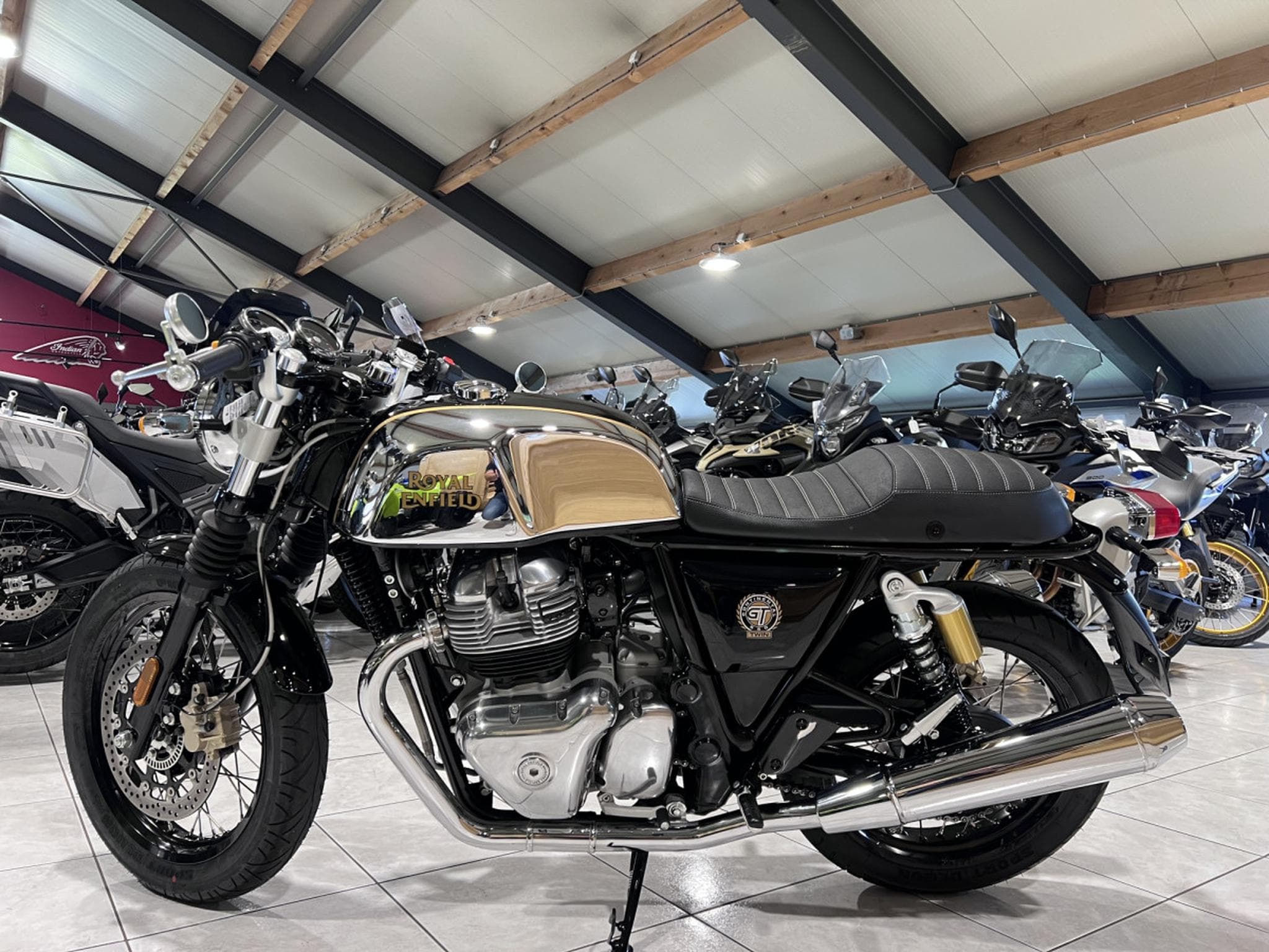 Royal Enfield Continental GT MISTER CLEAN (2022) - Photo 4