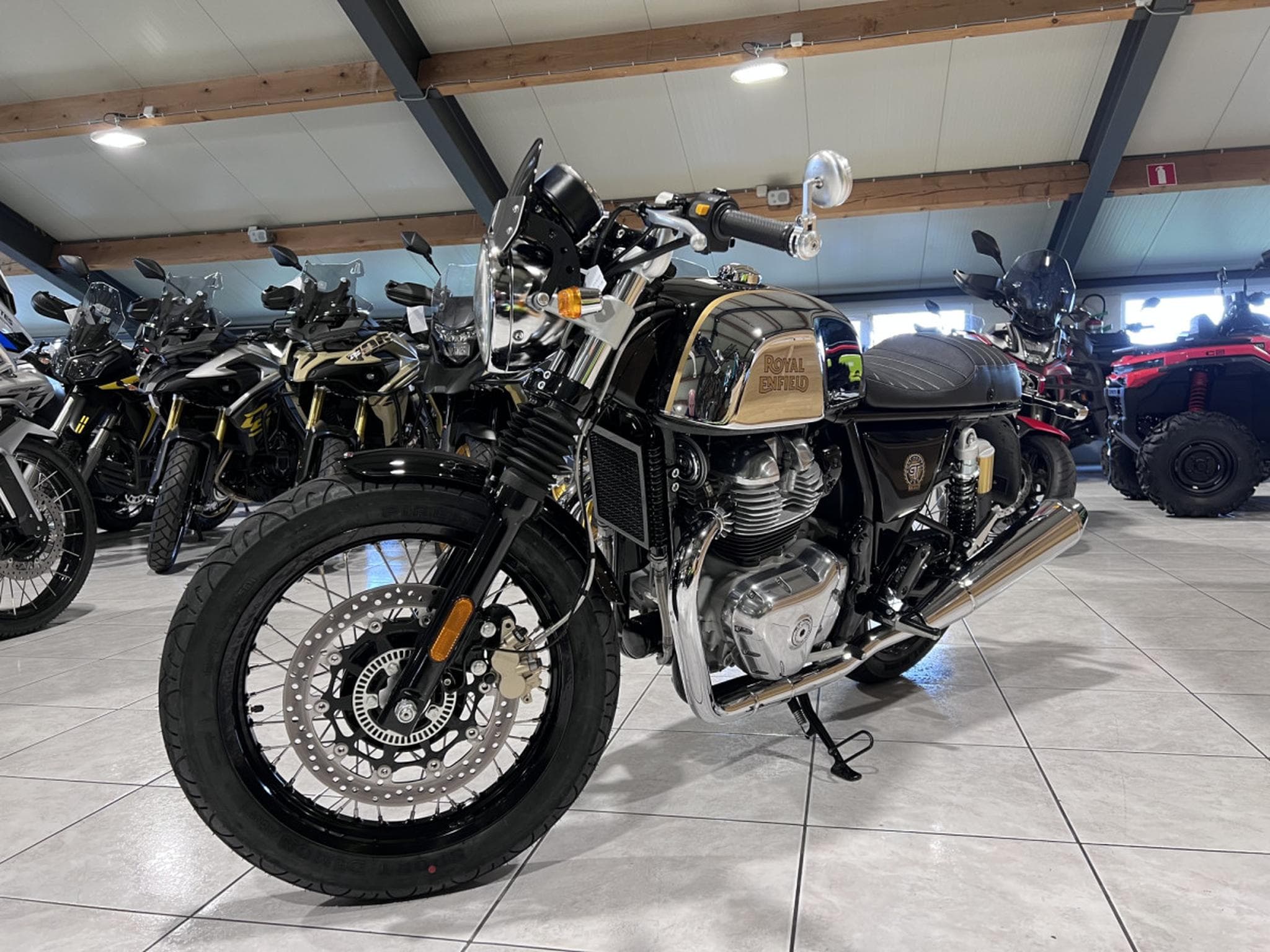 Royal Enfield Continental GT MISTER CLEAN (2022) - Photo 2