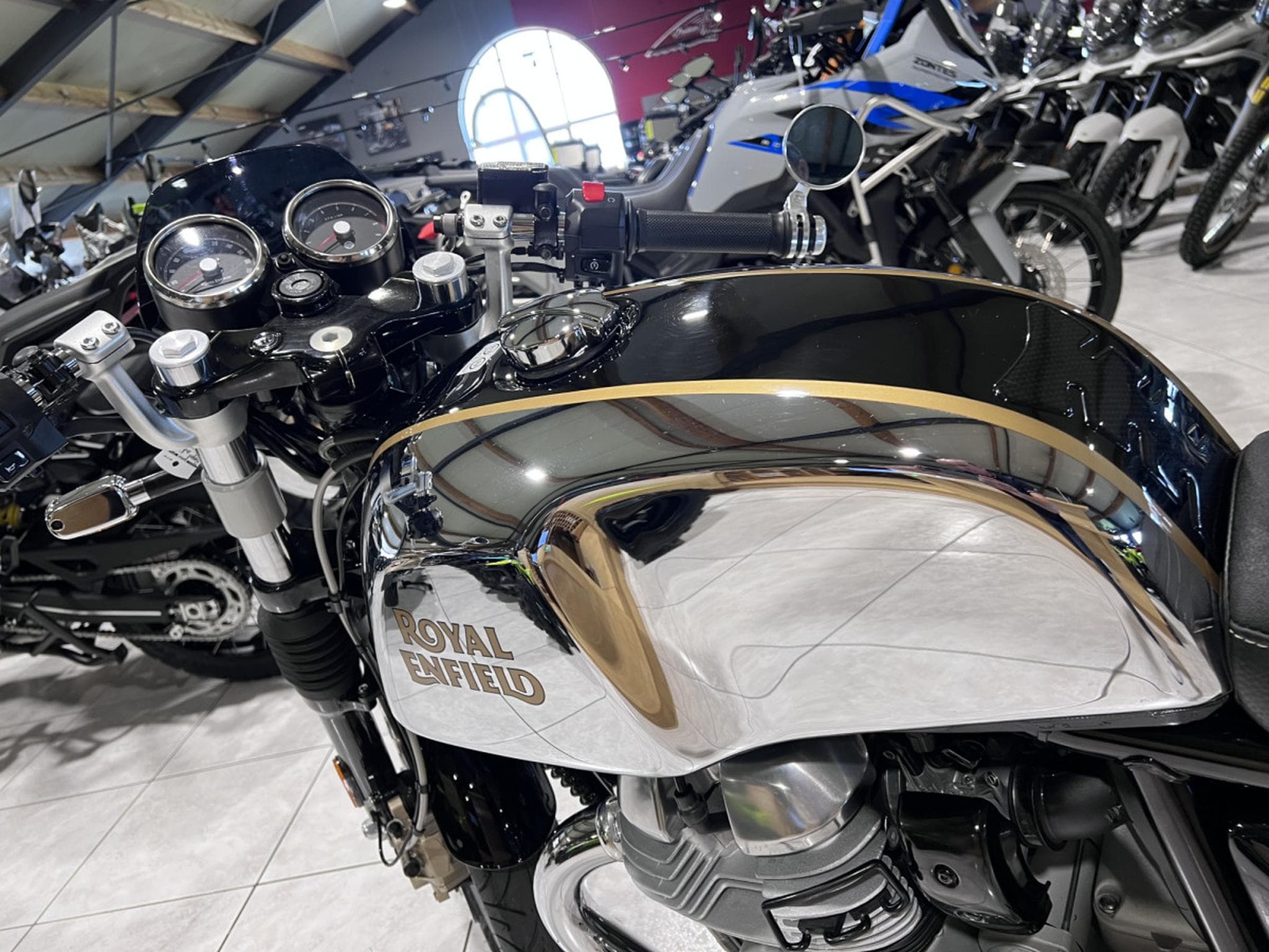 Royal Enfield Continental GT MISTER CLEAN (2022) - Photo 7