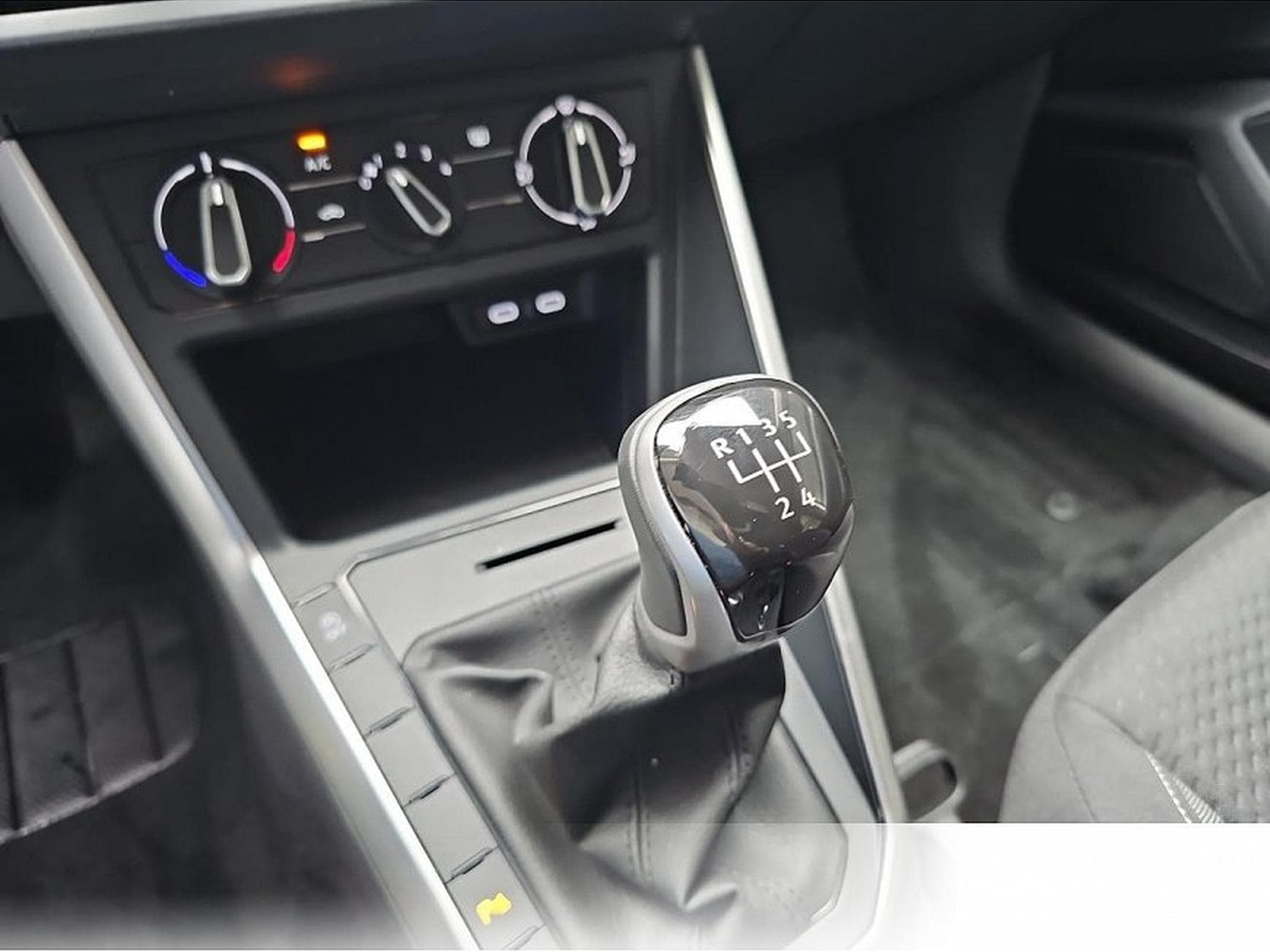 VW Polo (2026) - Foto 11