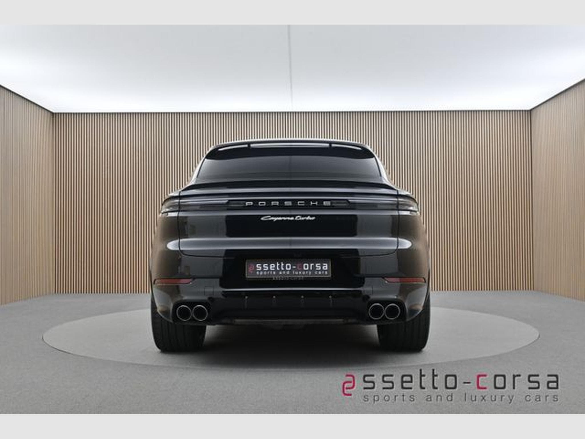 Porsche Cayenne Cayenne Turbo E-Hybrid Coupe*InnoDr*PCCB*PDCC (2024) - Photo 3