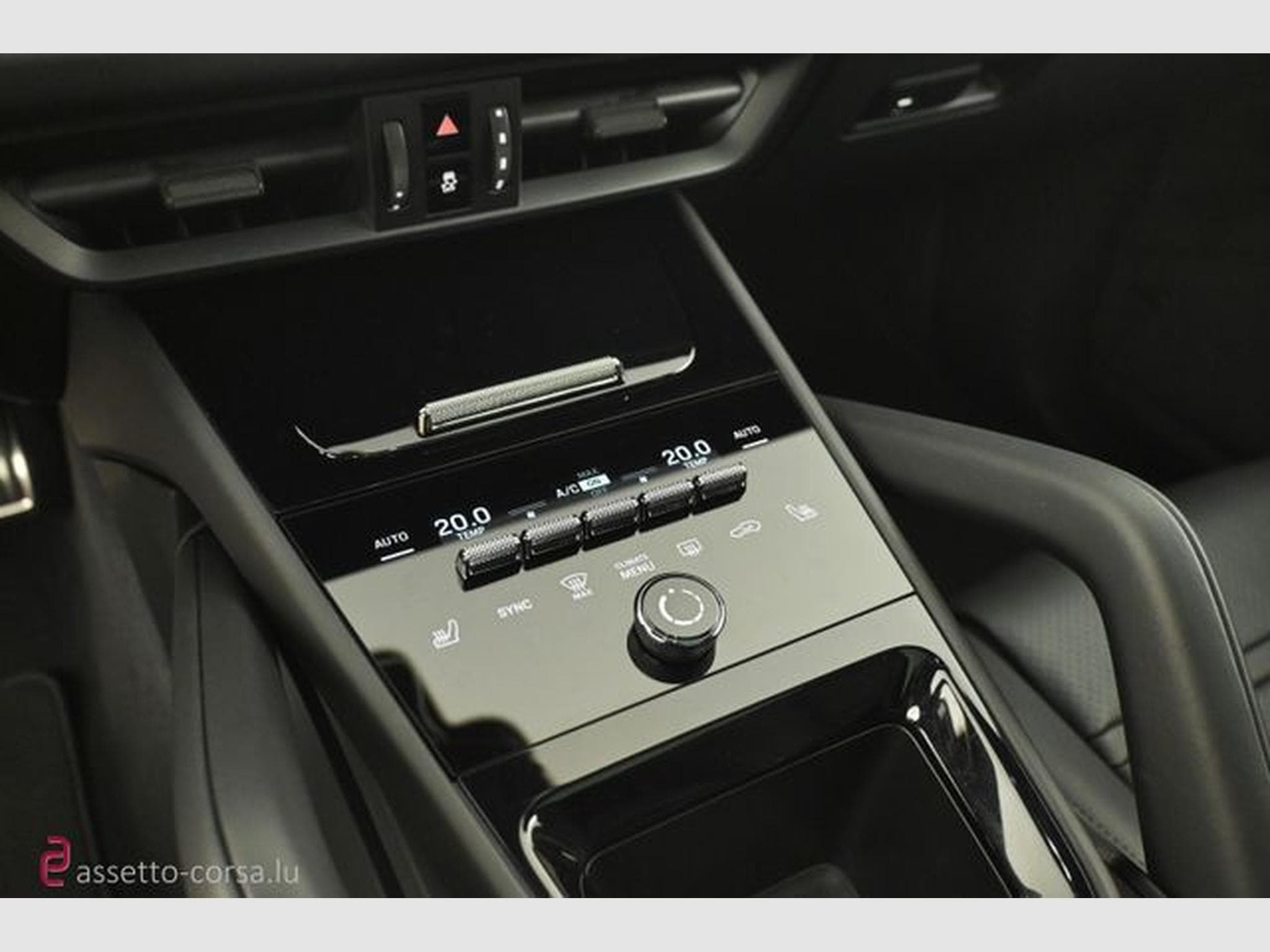 Porsche Cayenne Cayenne Turbo E-Hybrid Coupe*InnoDr*PCCB*PDCC (2024) - Photo 17