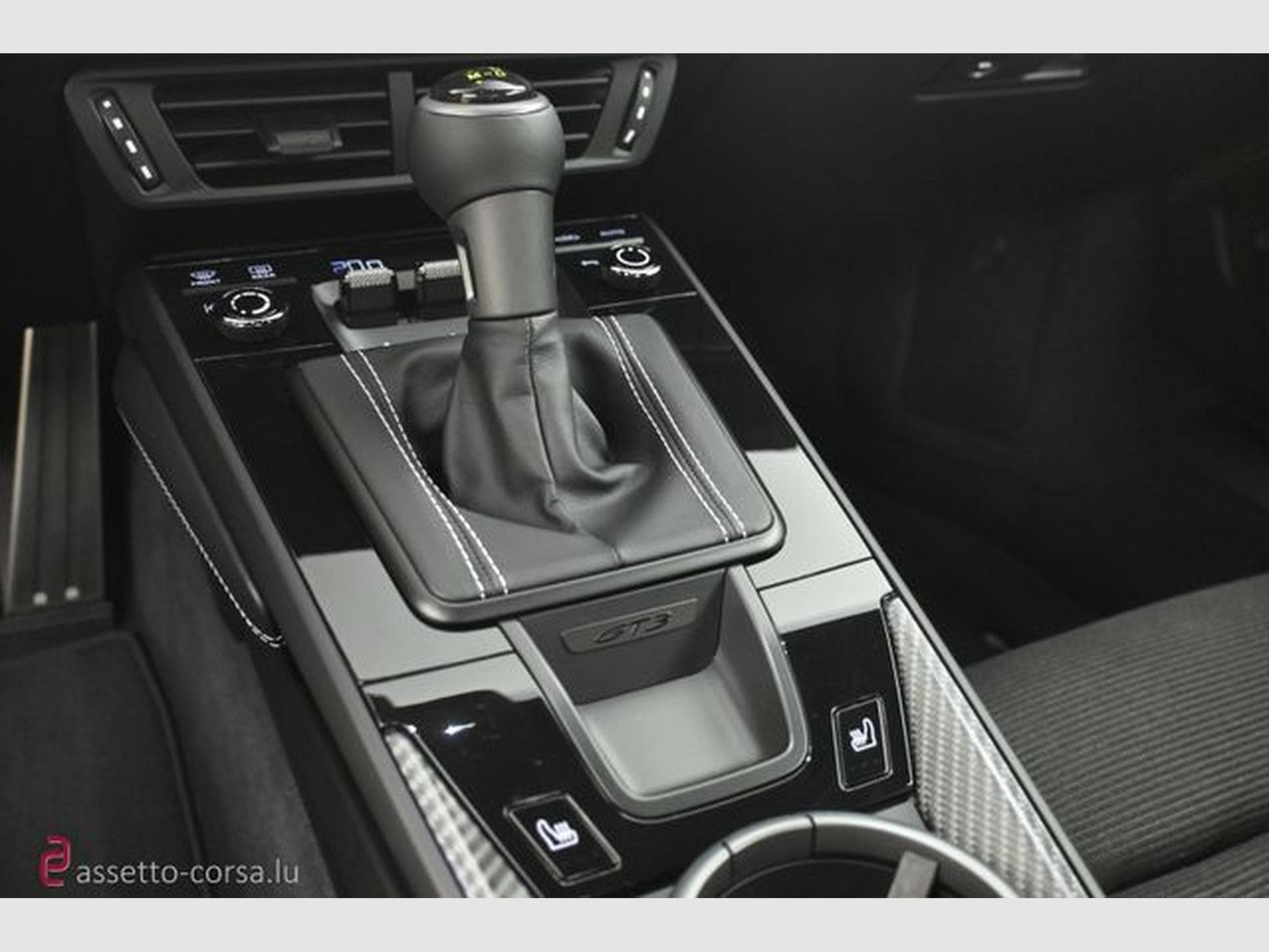 Porsche 911 911 (992.2) GT3 Touring*Lift*Carbon*Matrix*90L (2025) - Photo 19