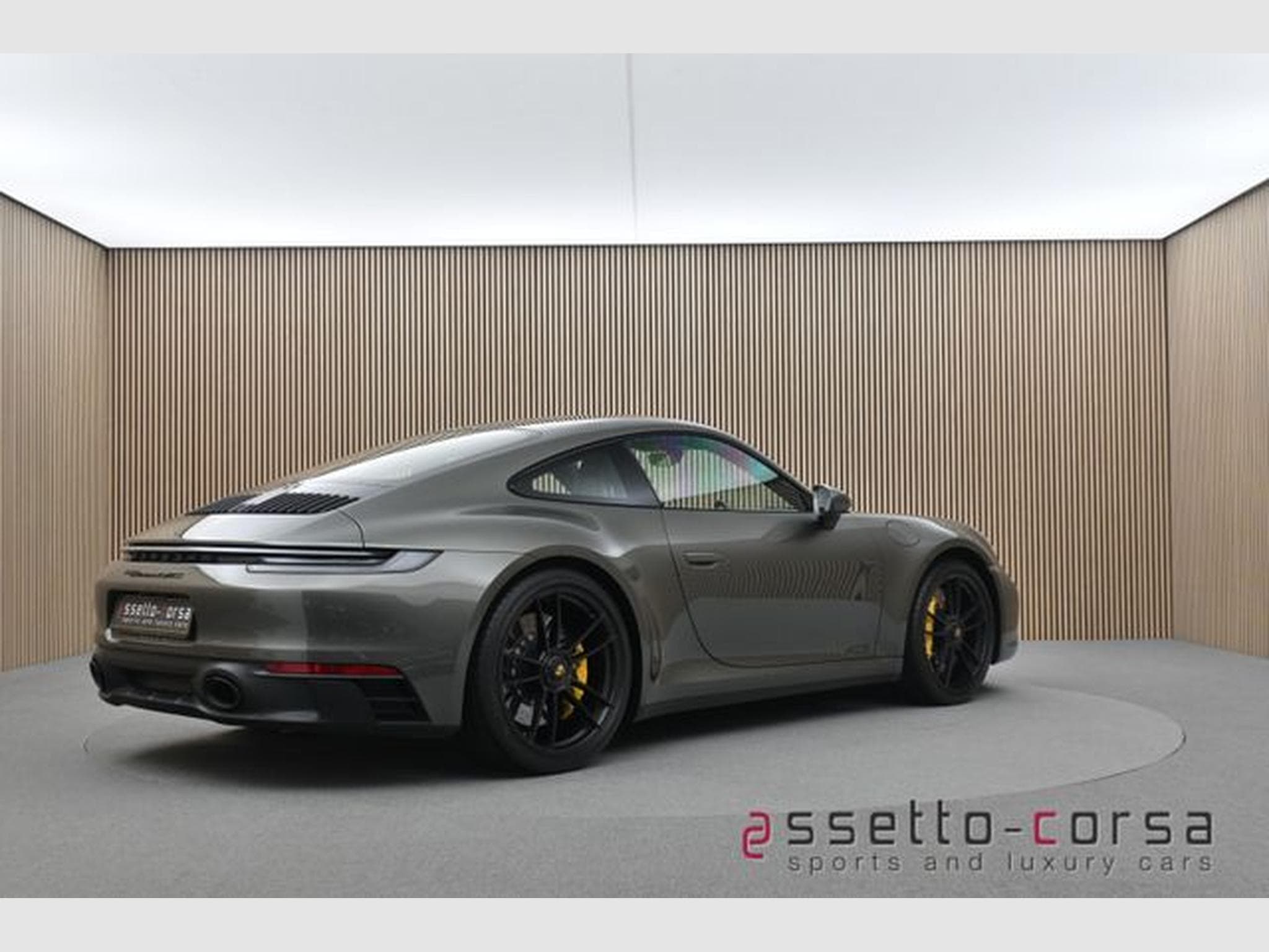 Porsche 911 992911 (992.1) Carrera 4 GTS*Lift*PCCB*H-A Lenk. (2022) - Photo 4