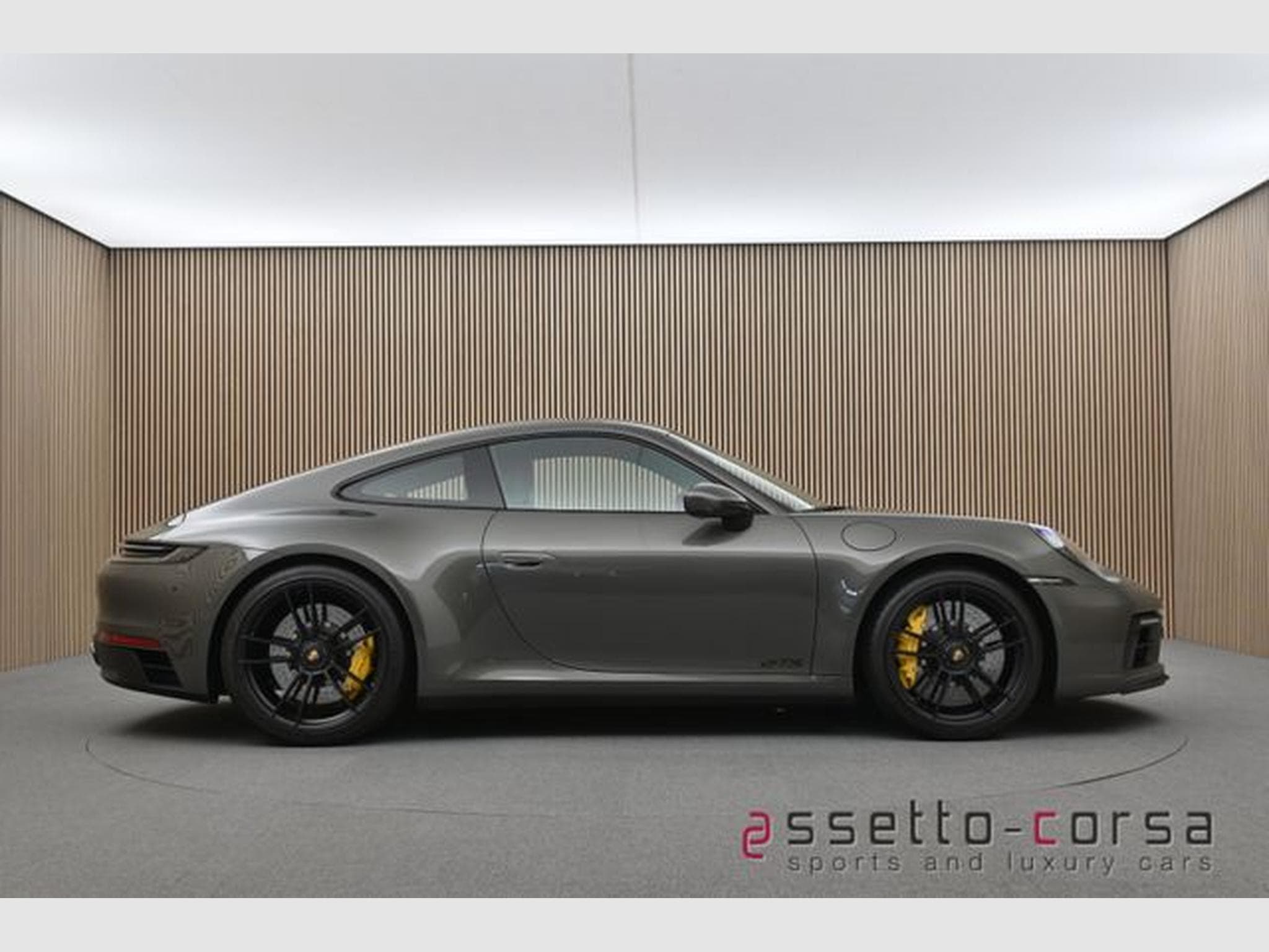 Porsche 911 992911 (992.1) Carrera 4 GTS*Lift*PCCB*H-A Lenk. (2022) - Photo 5