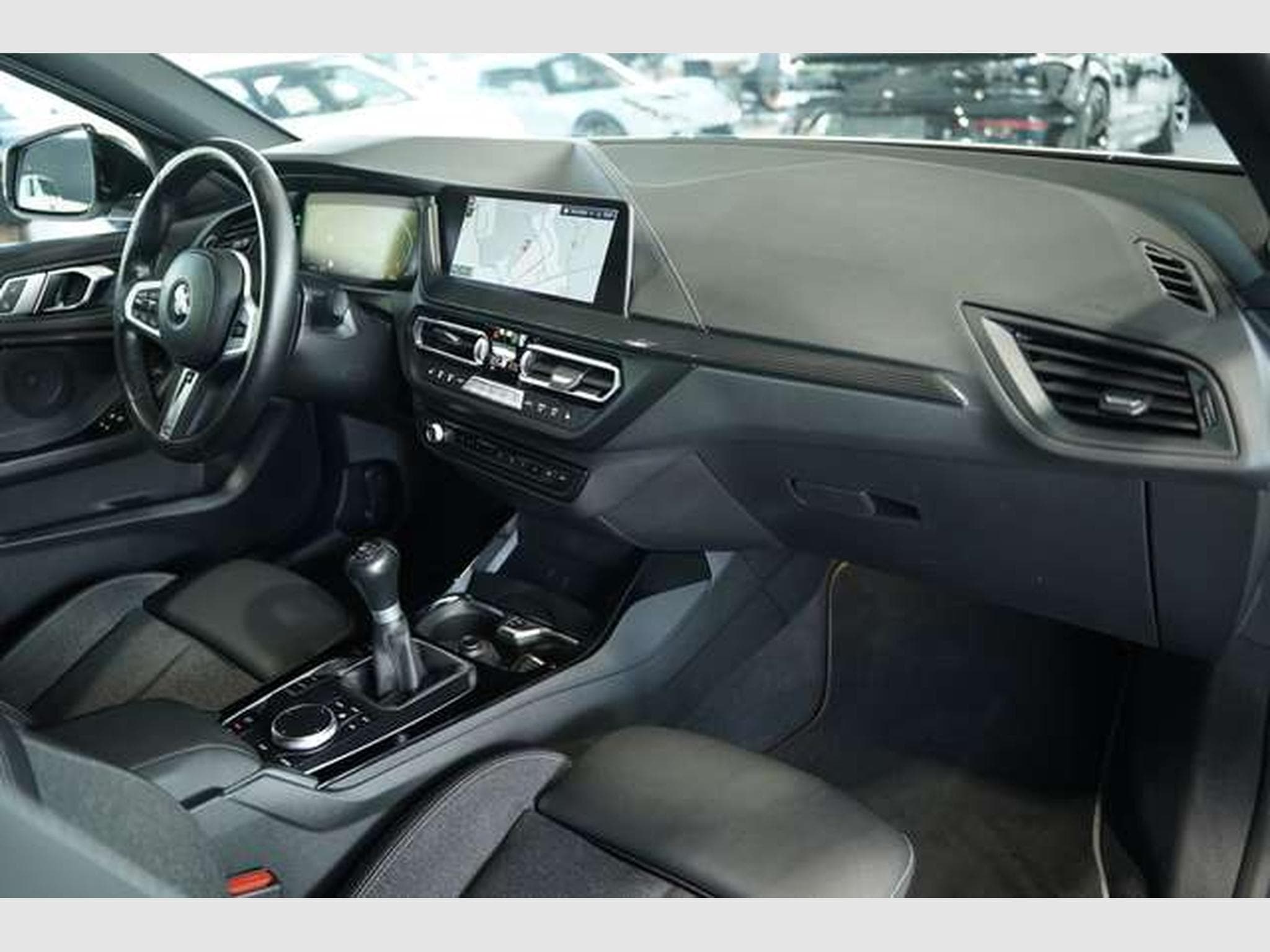 BMW 118 I Sport Line *2.Hand *LiveCockpit*Sportsitze (2021) - Photo 16