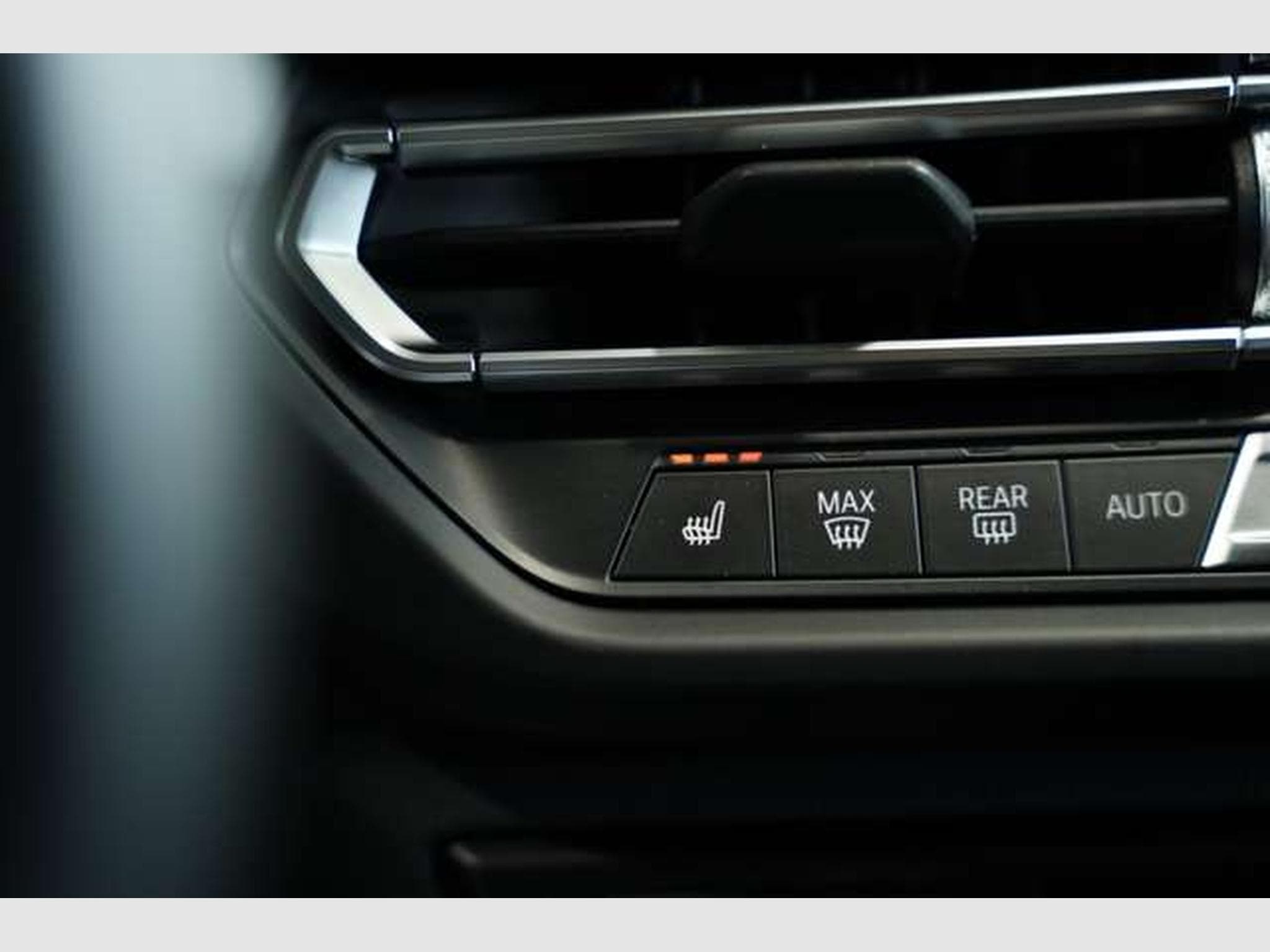 BMW 118 I Sport Line *2.Hand *LiveCockpit*Sportsitze (2021) - Photo 30