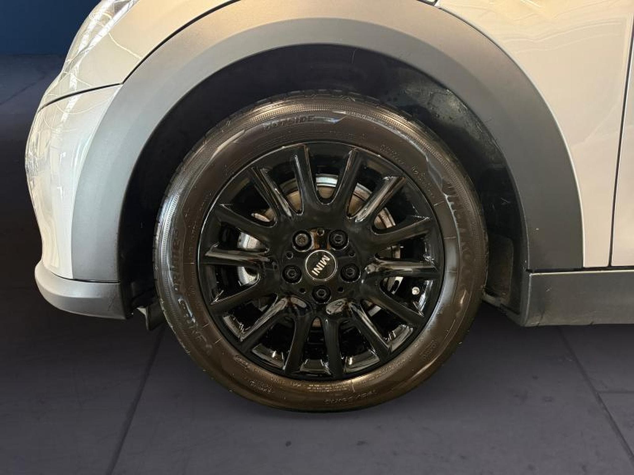 MINI Cooper Cooper Hatch 5 portes (2024) - Photo 10