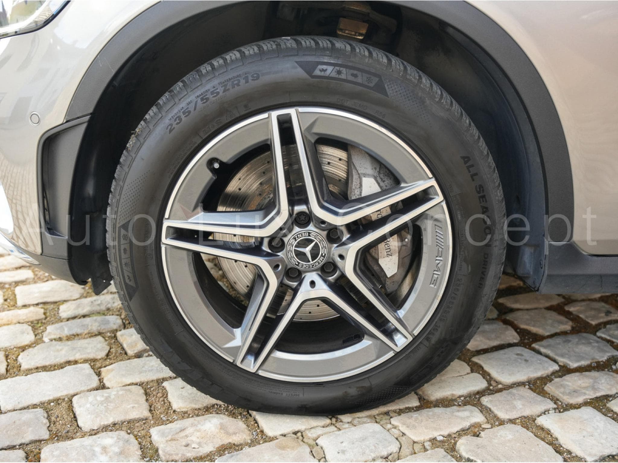 Mercedes GLC 300 d 4MATIC AMG Line (2021) - Foto 19