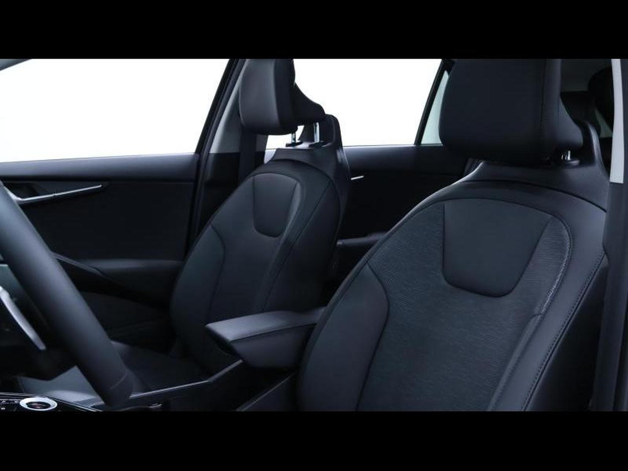 Kia Niro EV MY24 PACE 64 (2024) - Foto 17