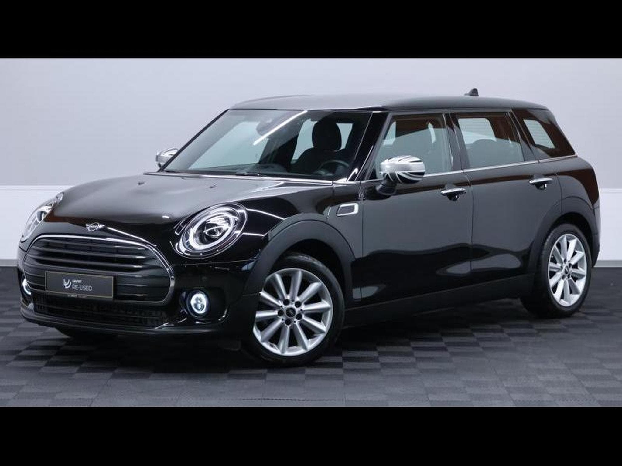 MINI One 1.5 102 Steptronic (2020) - Photo 1