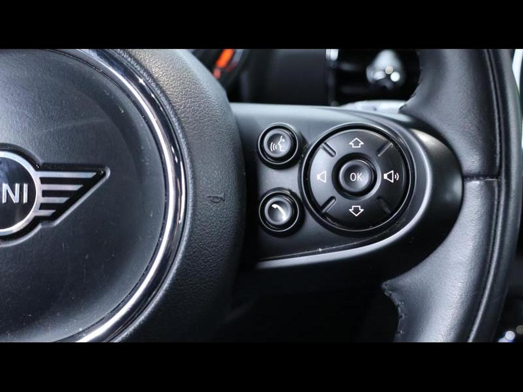 MINI One 1.5 102 Steptronic (2020) - Photo 26