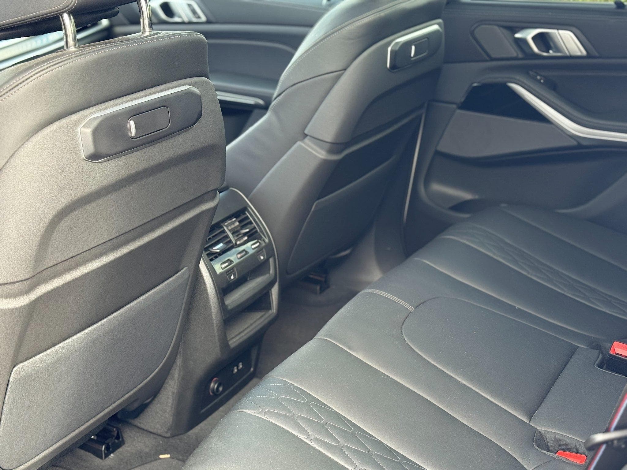 BMW X5 xDrive 40i M Sport AHK/LED (2025) - Photo 12