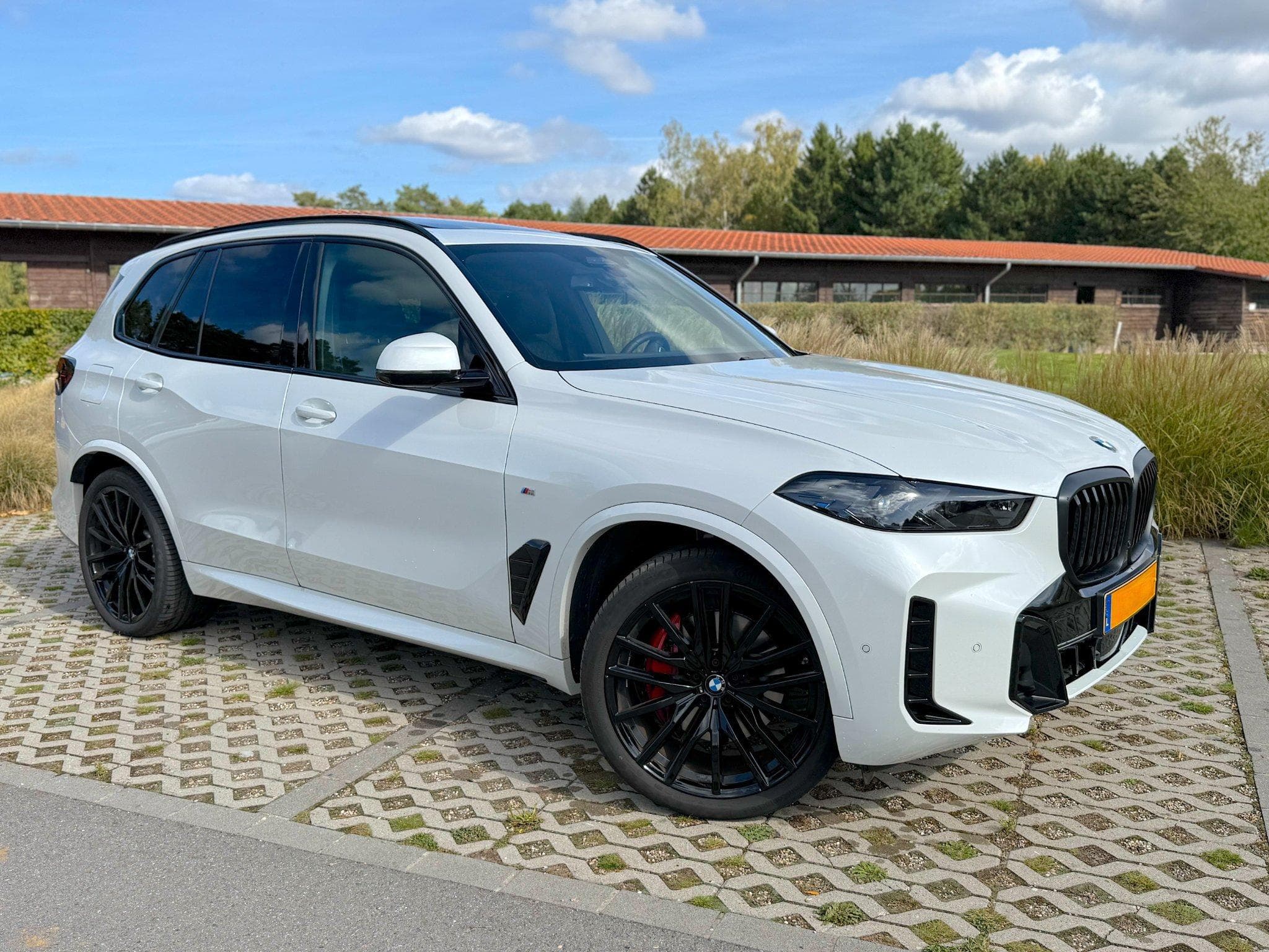 BMW X5 xDrive 40i M Sport AHK/LED (2025) - Photo 4