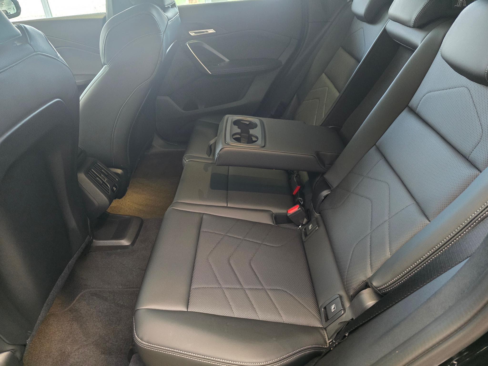 BMW X1 sDrive 18i M-Sport, Toit ouvrant (2025) - Foto 7