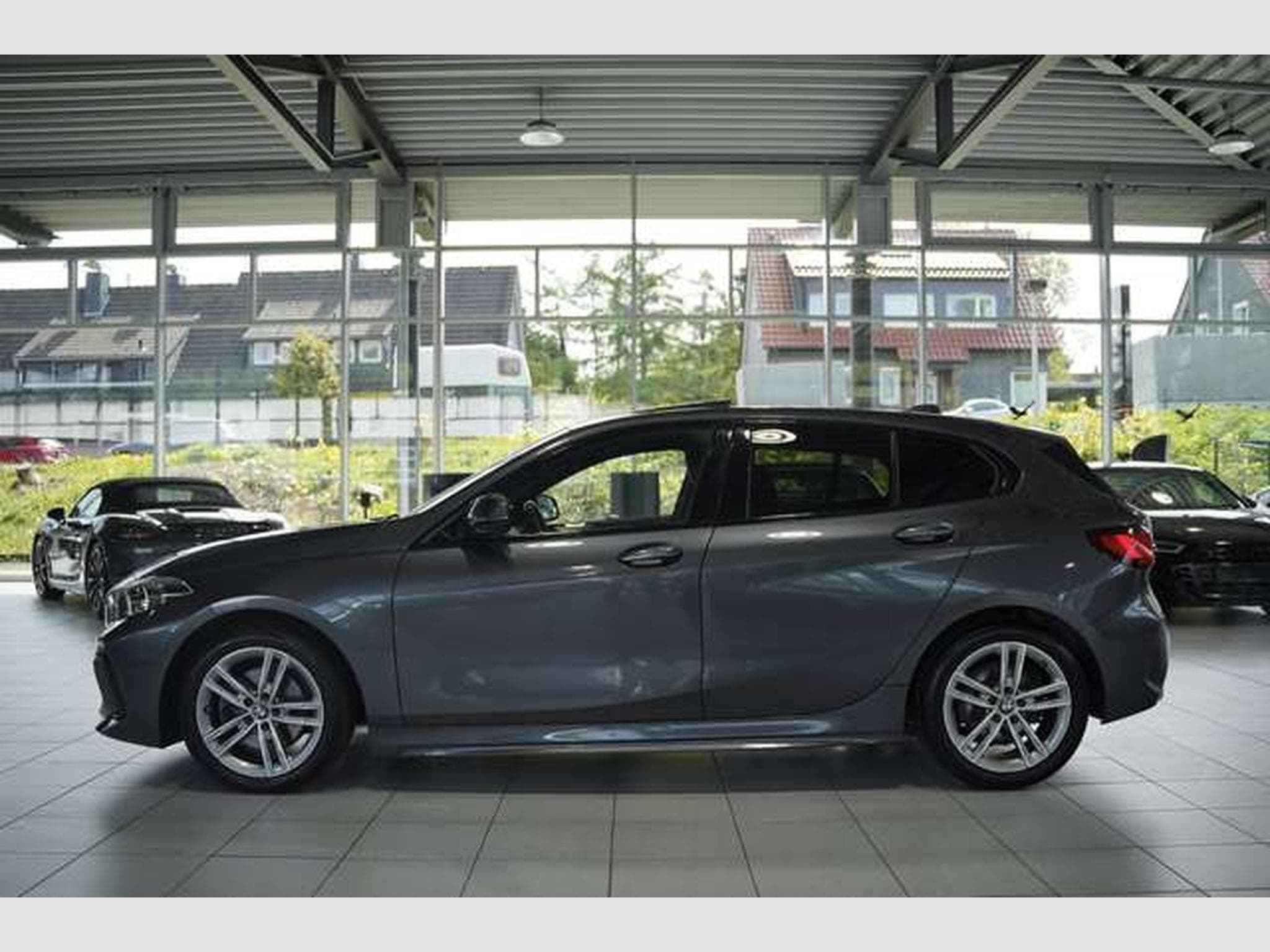 BMW 118 i Aut. M Sportpaket *1.HD *ACC *Memory *Pano (2021) - Photo 11