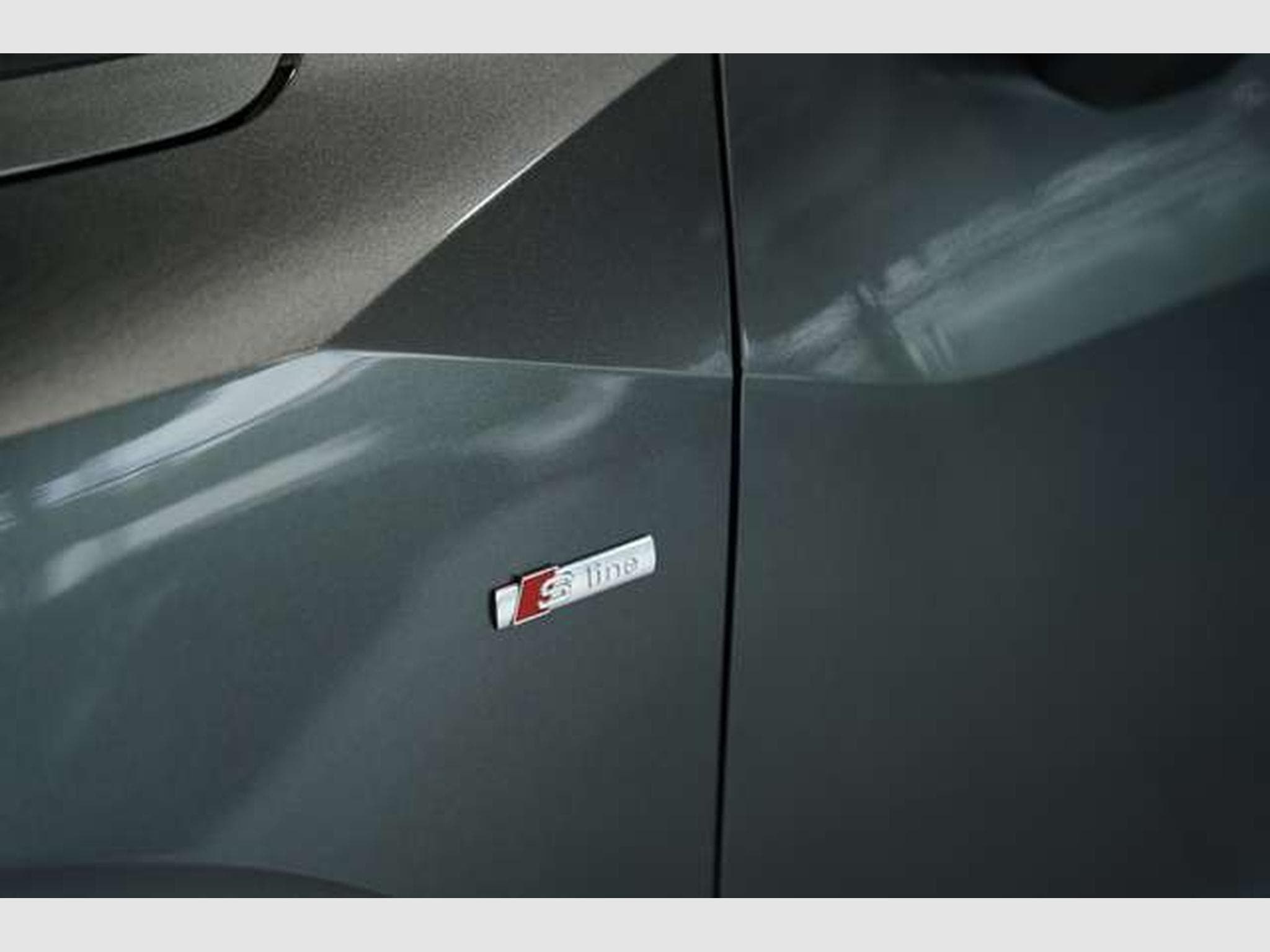 Audi Q2 40 TFSI q. S line *Virtual*Matrix*B&O*Leder (2021) - Photo 4