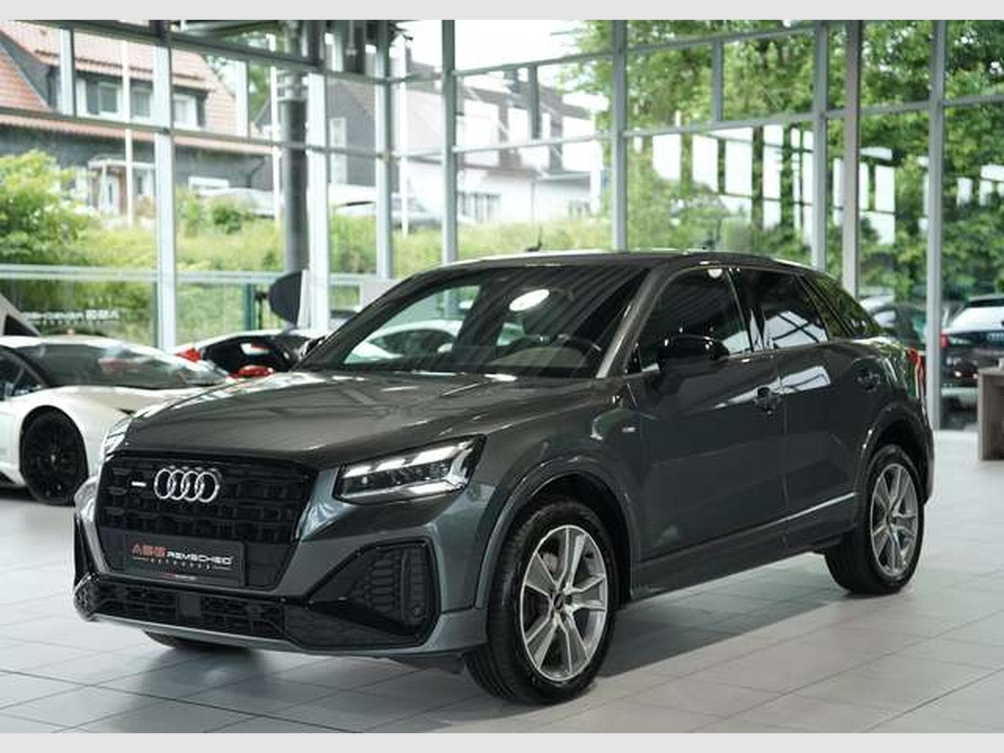 Audi Q2 40 TFSI q. S line *Virtual*Matrix*B&O*Leder (2021) - Photo 6