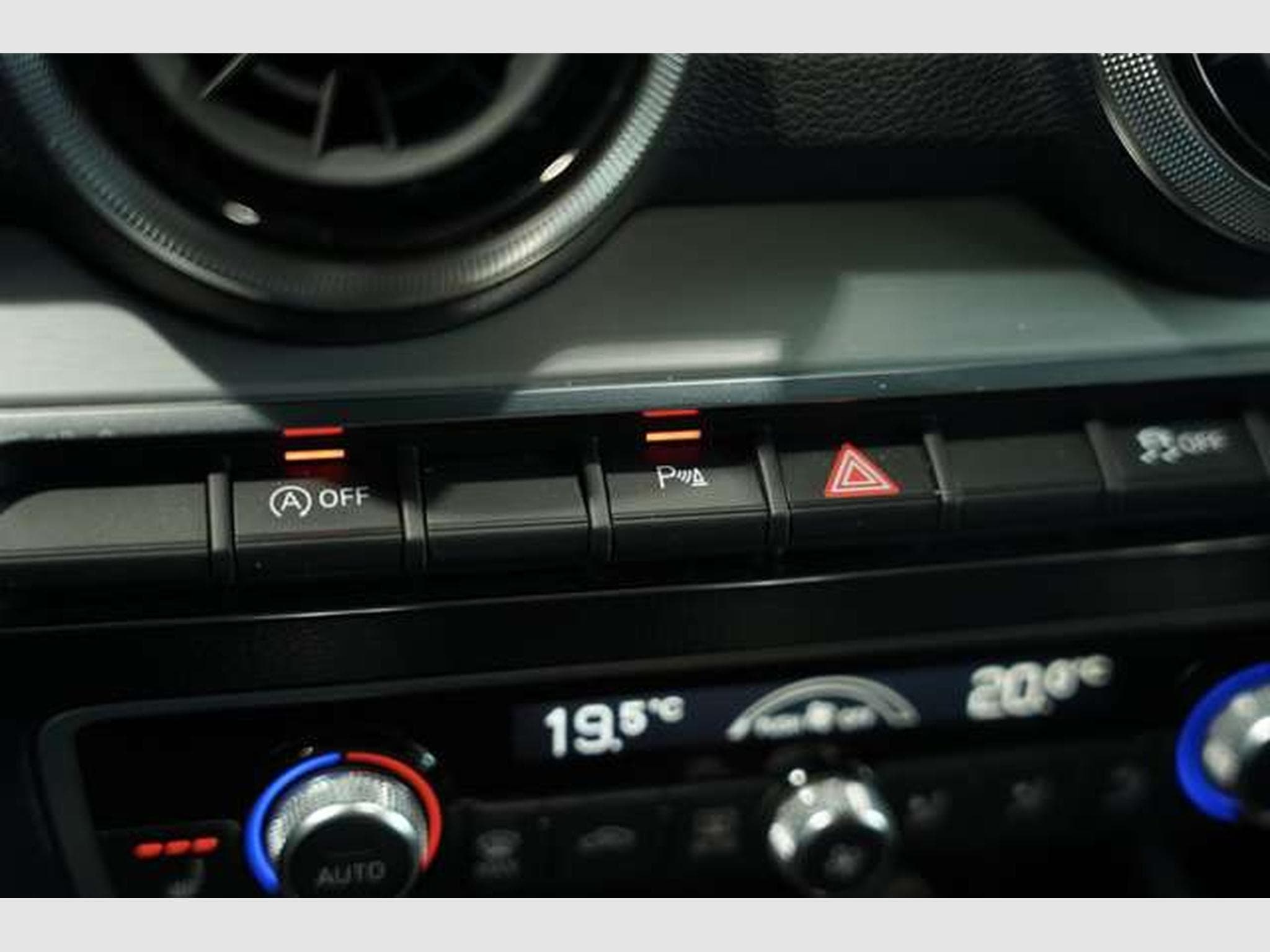 Audi Q2 40 TFSI q. S line *Virtual*Matrix*B&O*Leder (2021) - Photo 38