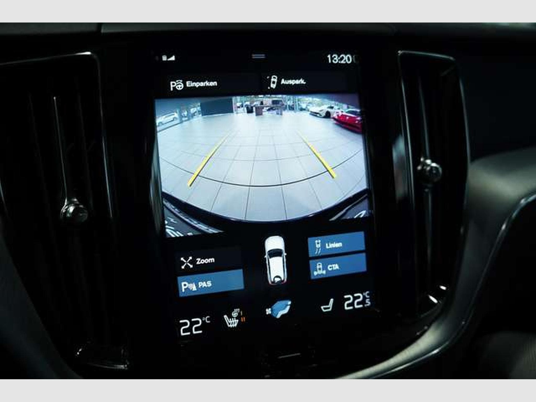 Volvo XC60 Momentum 2WD *H-UP *Kamera *Digital *Navi (2018) - Photo 12