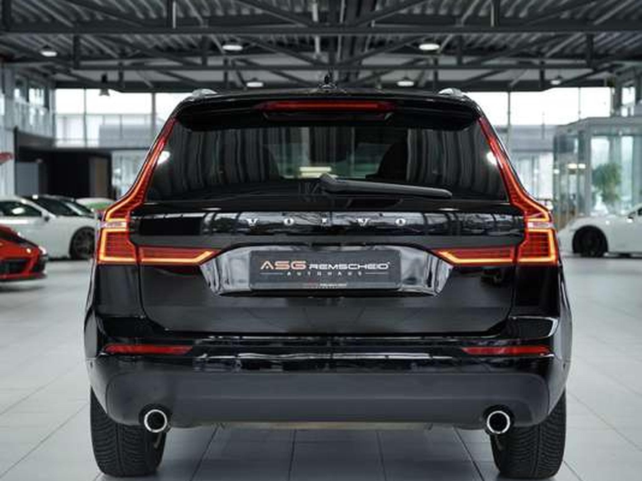 Volvo XC60 Momentum 2WD *H-UP *Kamera *Digital *Navi (2018) - Photo 8