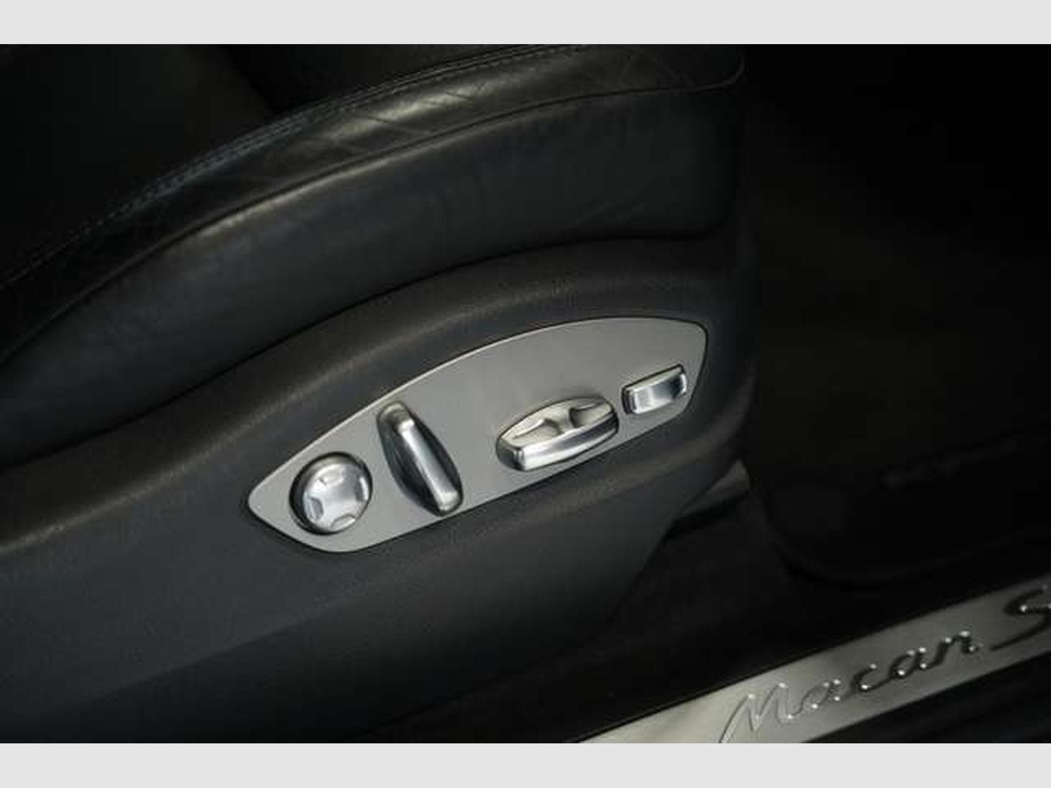 Porsche Macan S *1.Hand *20 *Pano *BOSE *Memory *PDLS (2015) - Photo 21