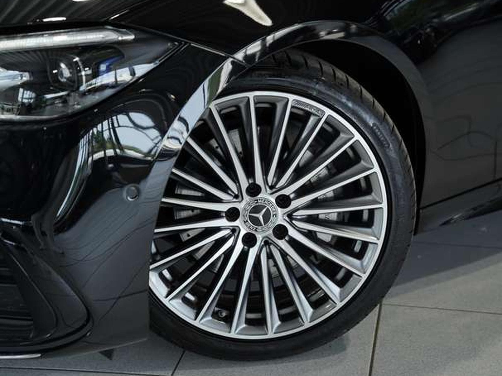 Mercedes C 200 T AMG Line *2.H *19 *Pano *AHK *Digital (2022) - Photo 3