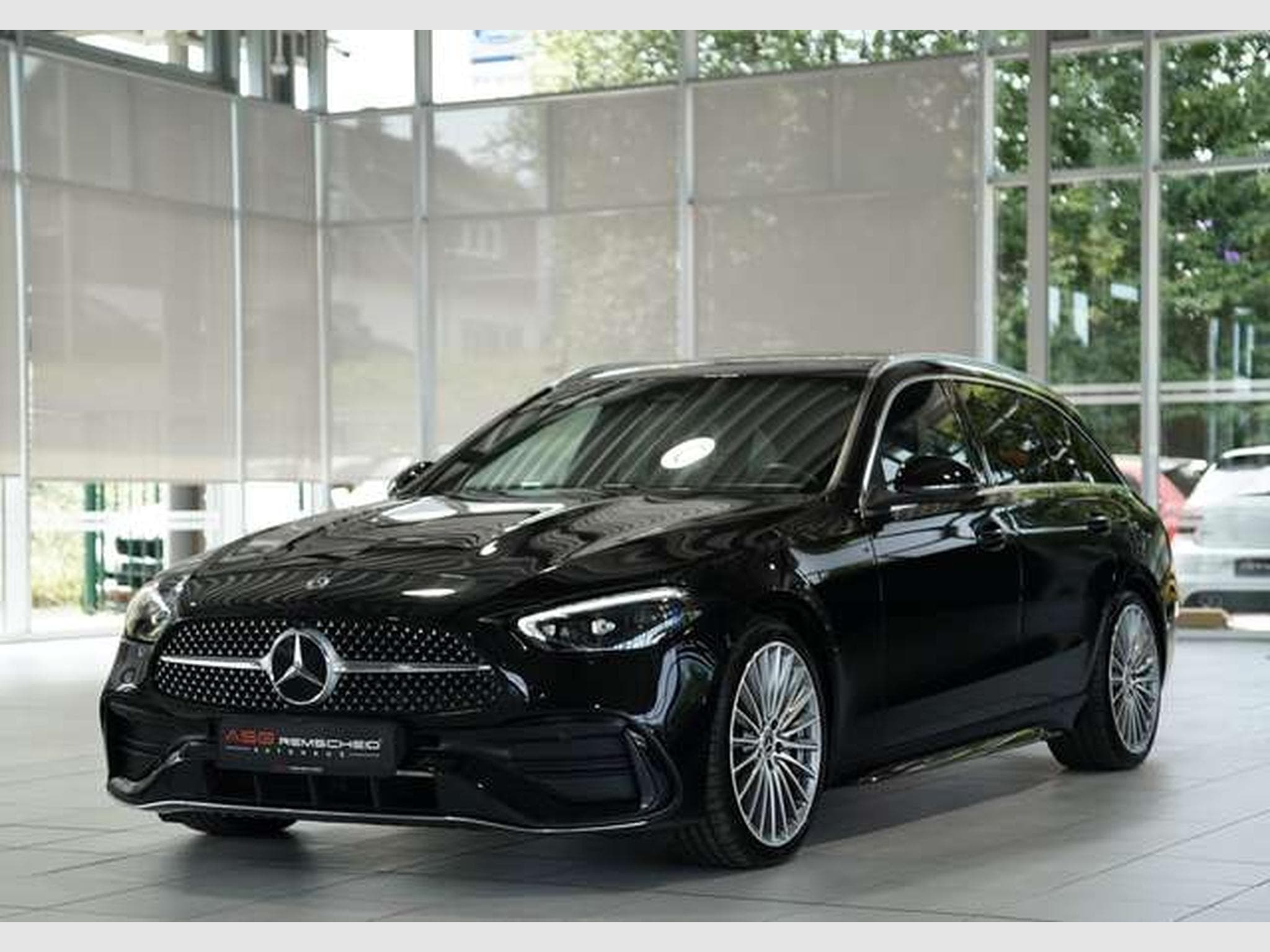 Mercedes C 200 T AMG Line *2.H *19 *Pano *AHK *Digital (2022) - Photo 6