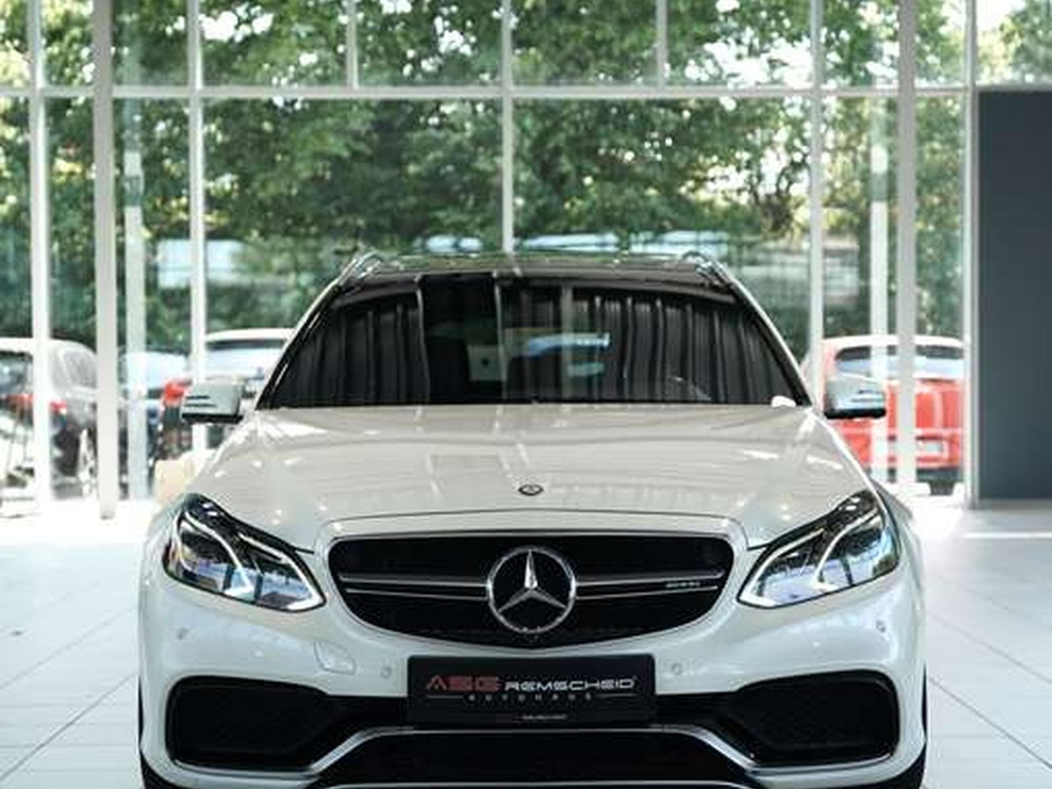 Mercedes E 63 AMG T 4M *Pano*Driver?sPackage*H&K*Designo (2014) - Photo 8
