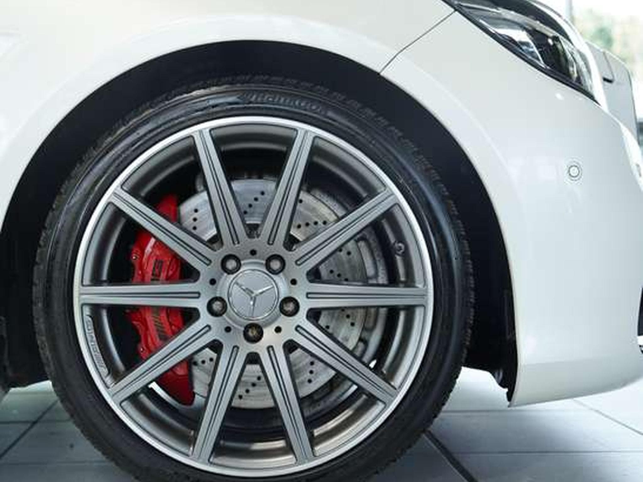 Mercedes E 63 AMG T 4M *Pano*Driver?sPackage*H&K*Designo (2014) - Photo 12