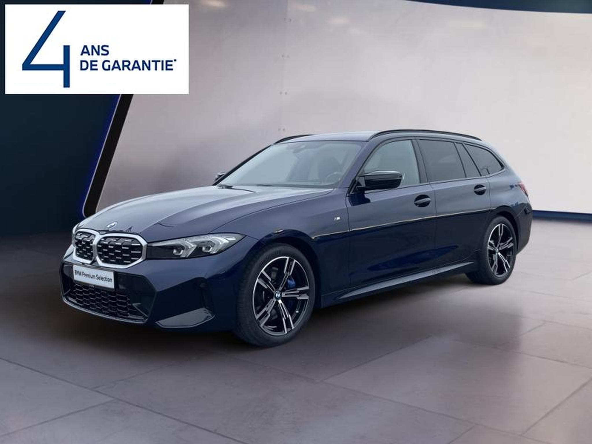 BMW 340 M340i xDrive Touring Kit M Sport (2024) - Photo 1