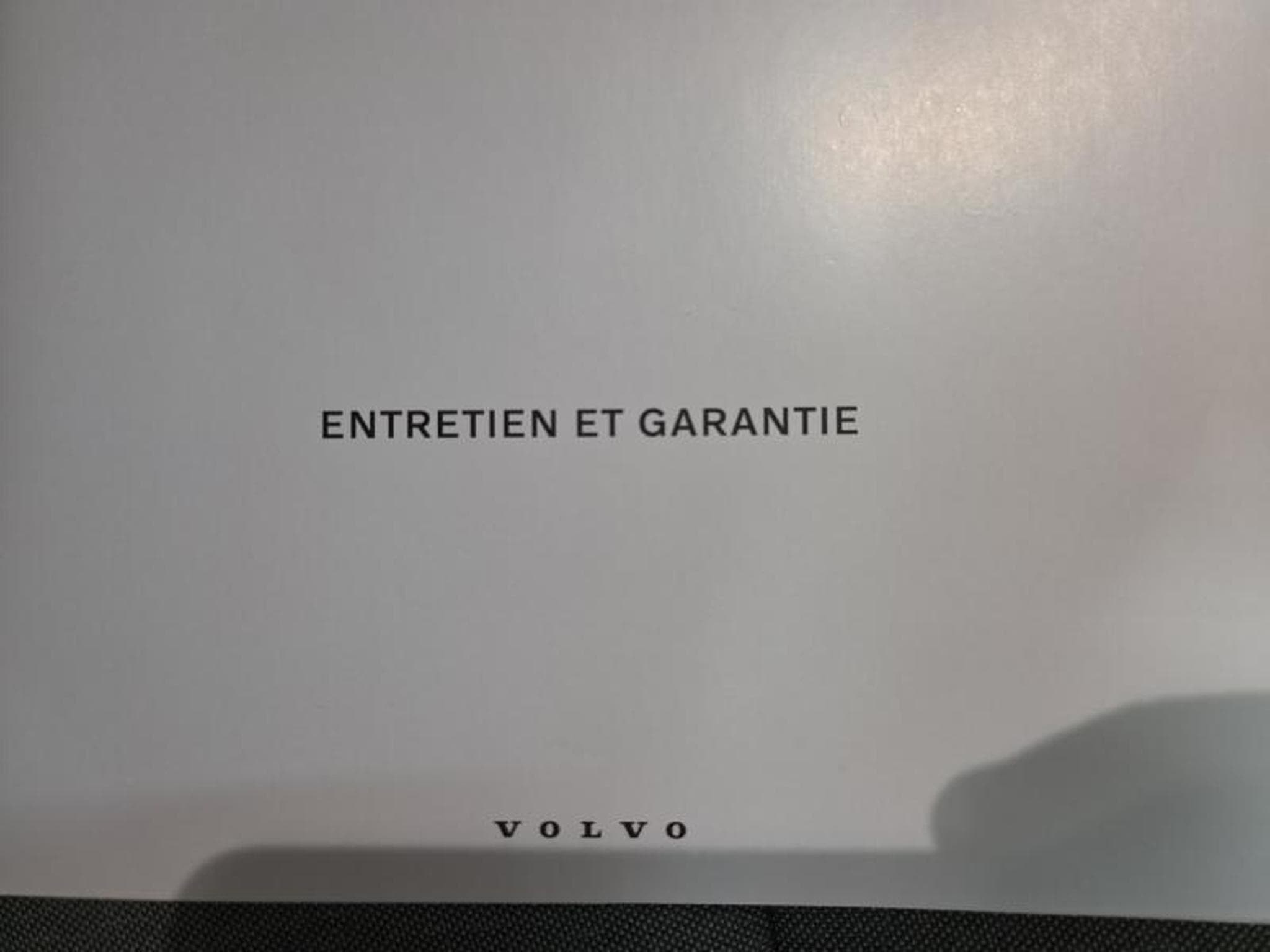 Volvo XC40 B3 Plus Dark / Essence 2026 (2025) - Photo 22