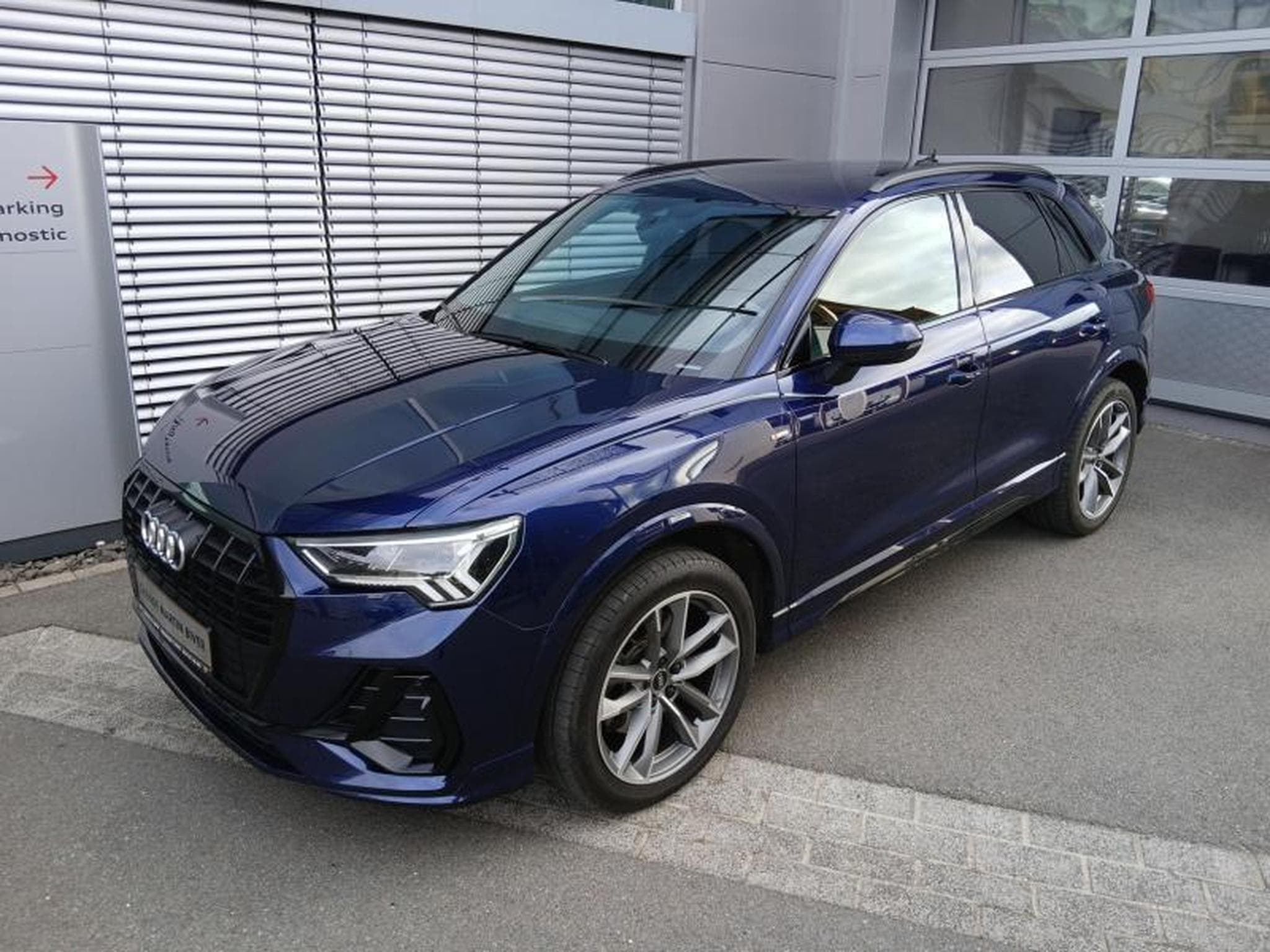 Audi Q3 S-line 40 TDI quattro s-tronic (2021) - Photo 1