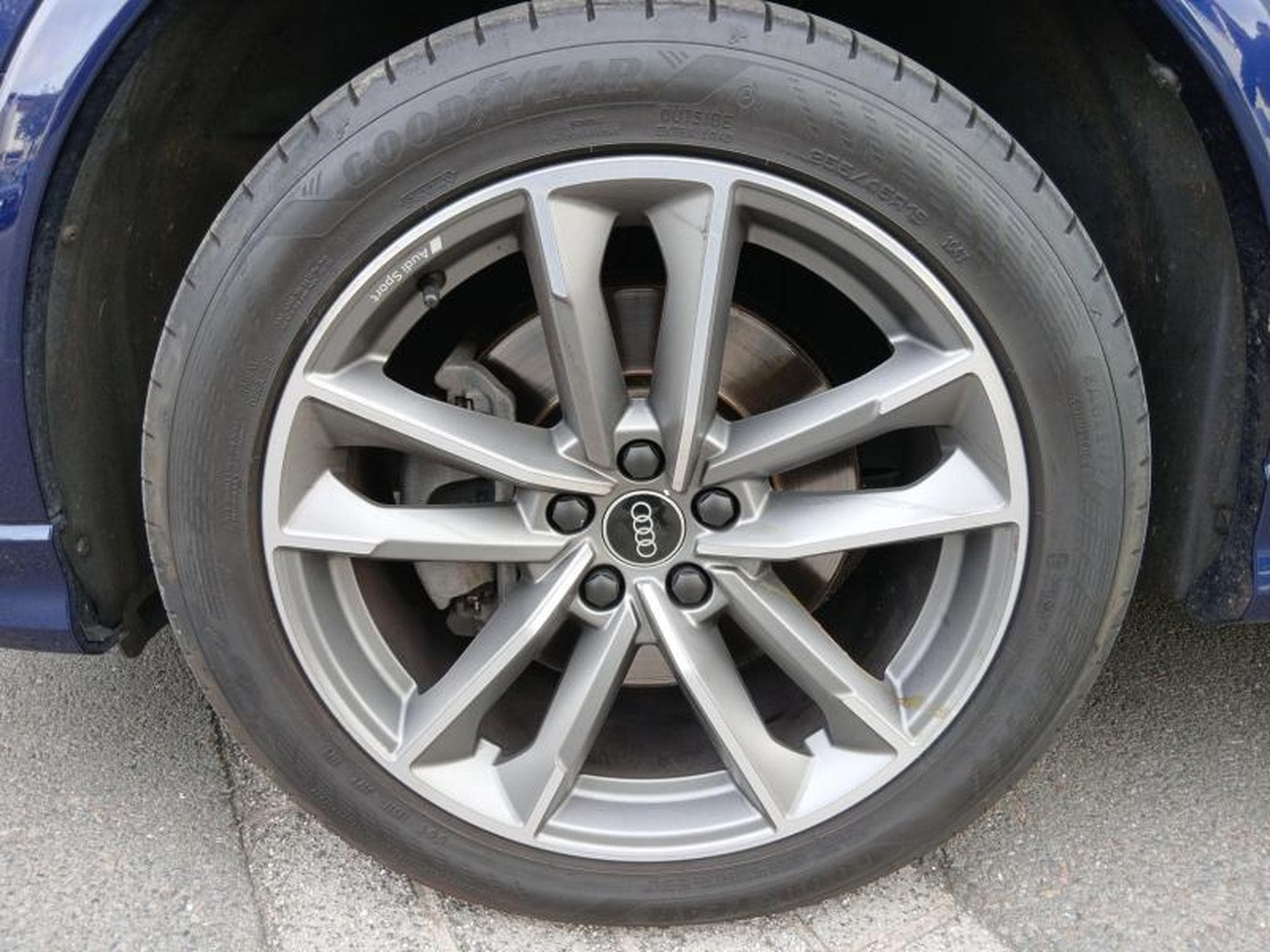 Audi Q3 S-line 40 TDI quattro s-tronic (2021) - Photo 7