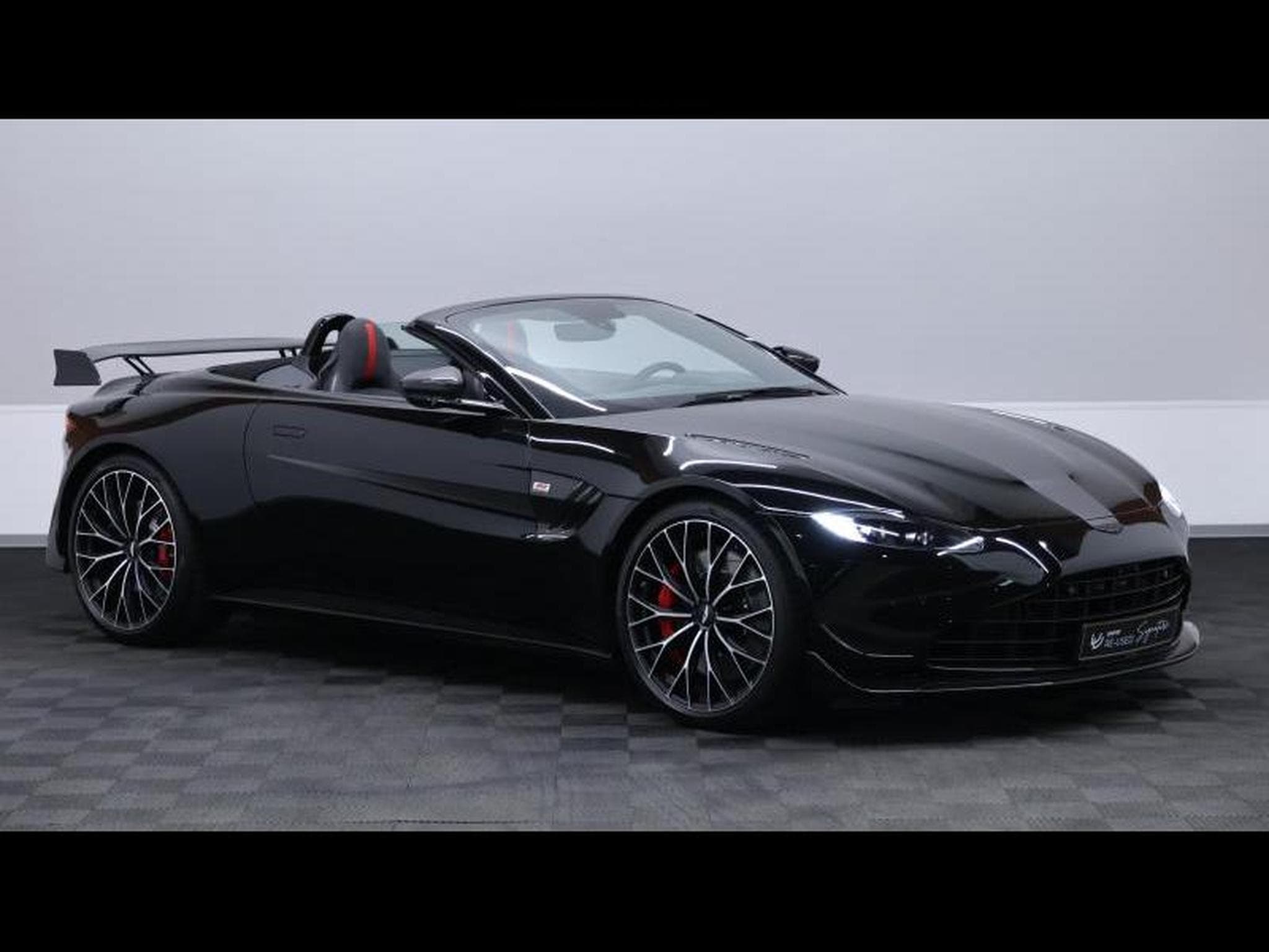 Aston-Martin V8 Vantage Roadster F1 Edition (2022) - Foto 7