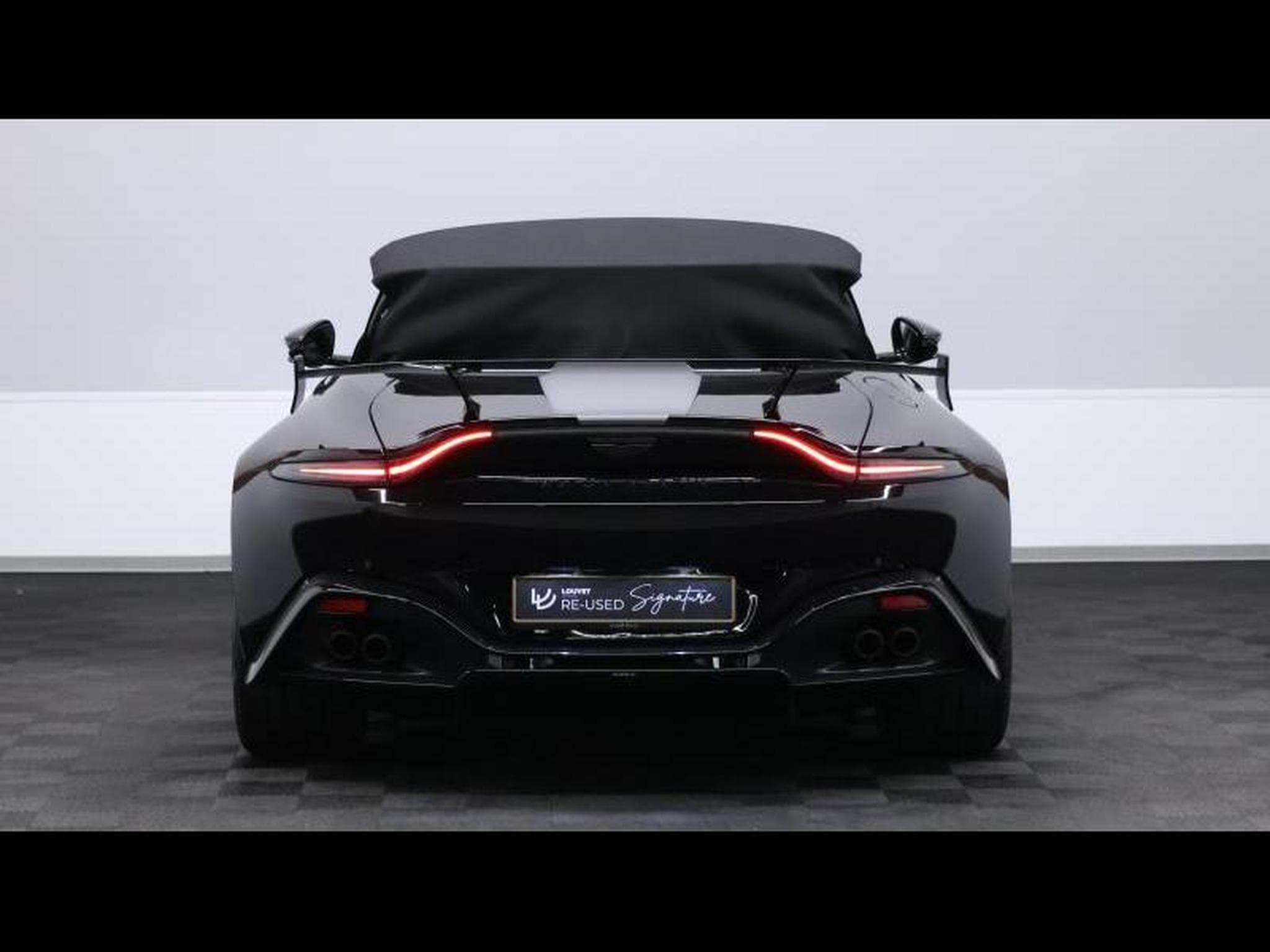 Aston-Martin V8 Vantage Roadster F1 Edition (2022) - Foto 17