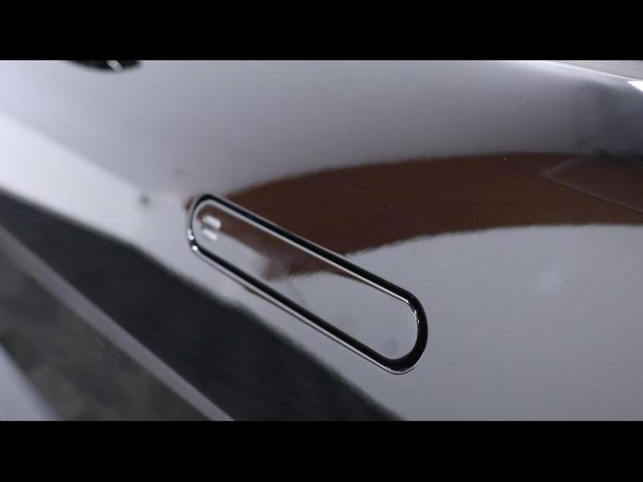 Aston-Martin V8 Vantage Roadster F1 Edition (2022) - Foto 39