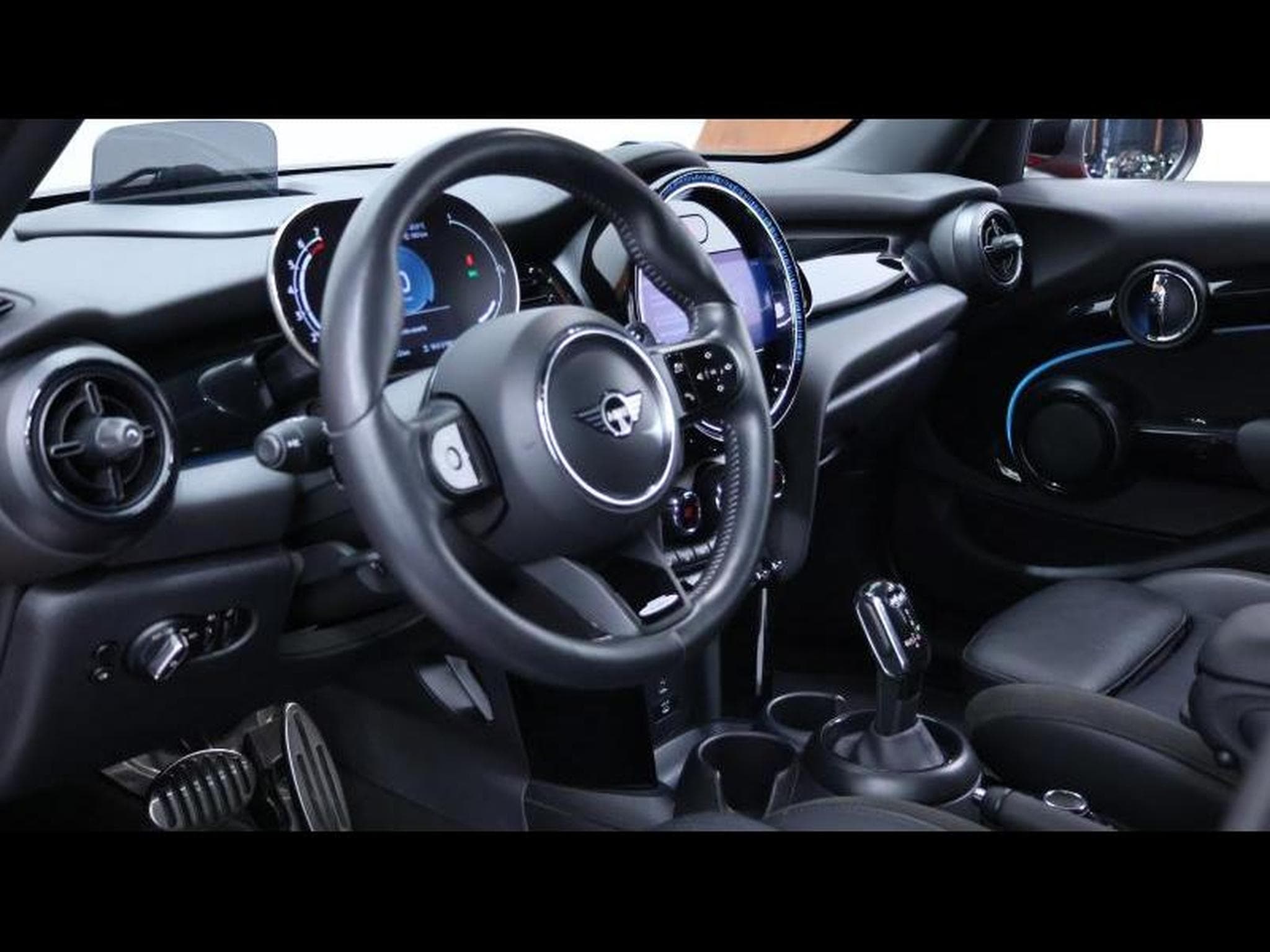 MINI Cooper 2.0 178 hatch JCW pack Steptronic (2021) - Photo 20