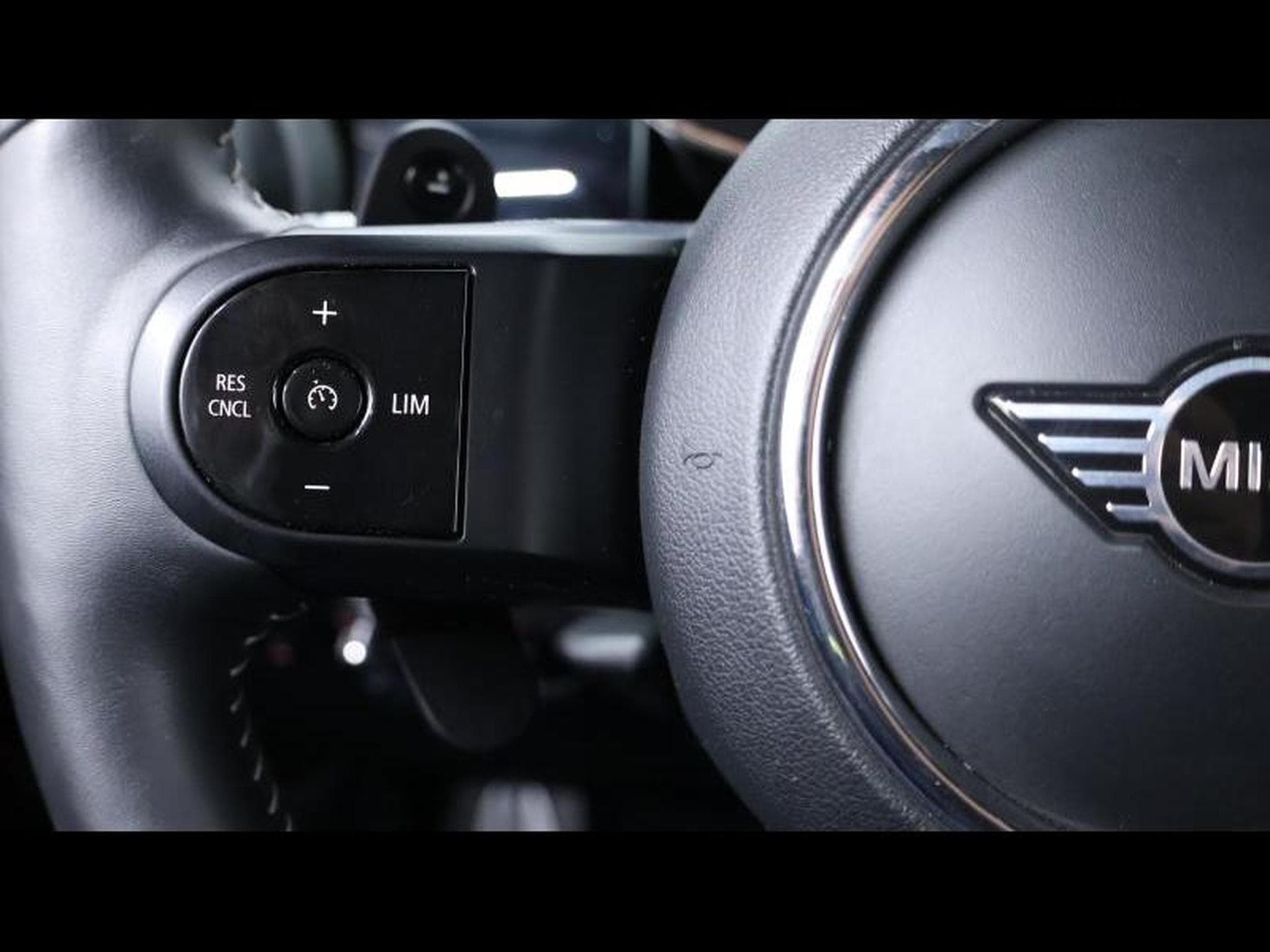 MINI Cooper 2.0 178 hatch JCW pack Steptronic (2021) - Photo 24