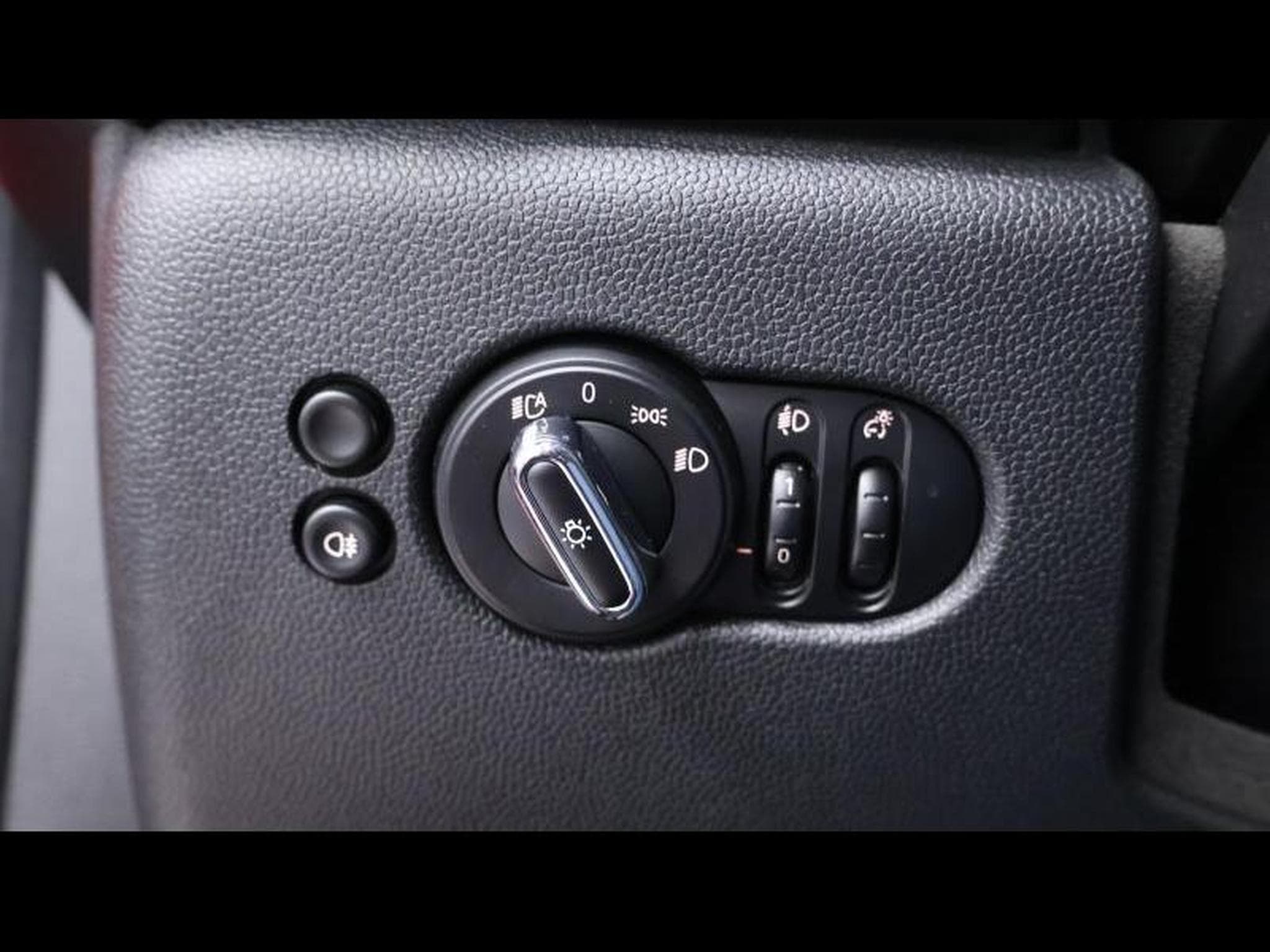MINI Cooper 2.0 178 hatch JCW pack Steptronic (2021) - Photo 36