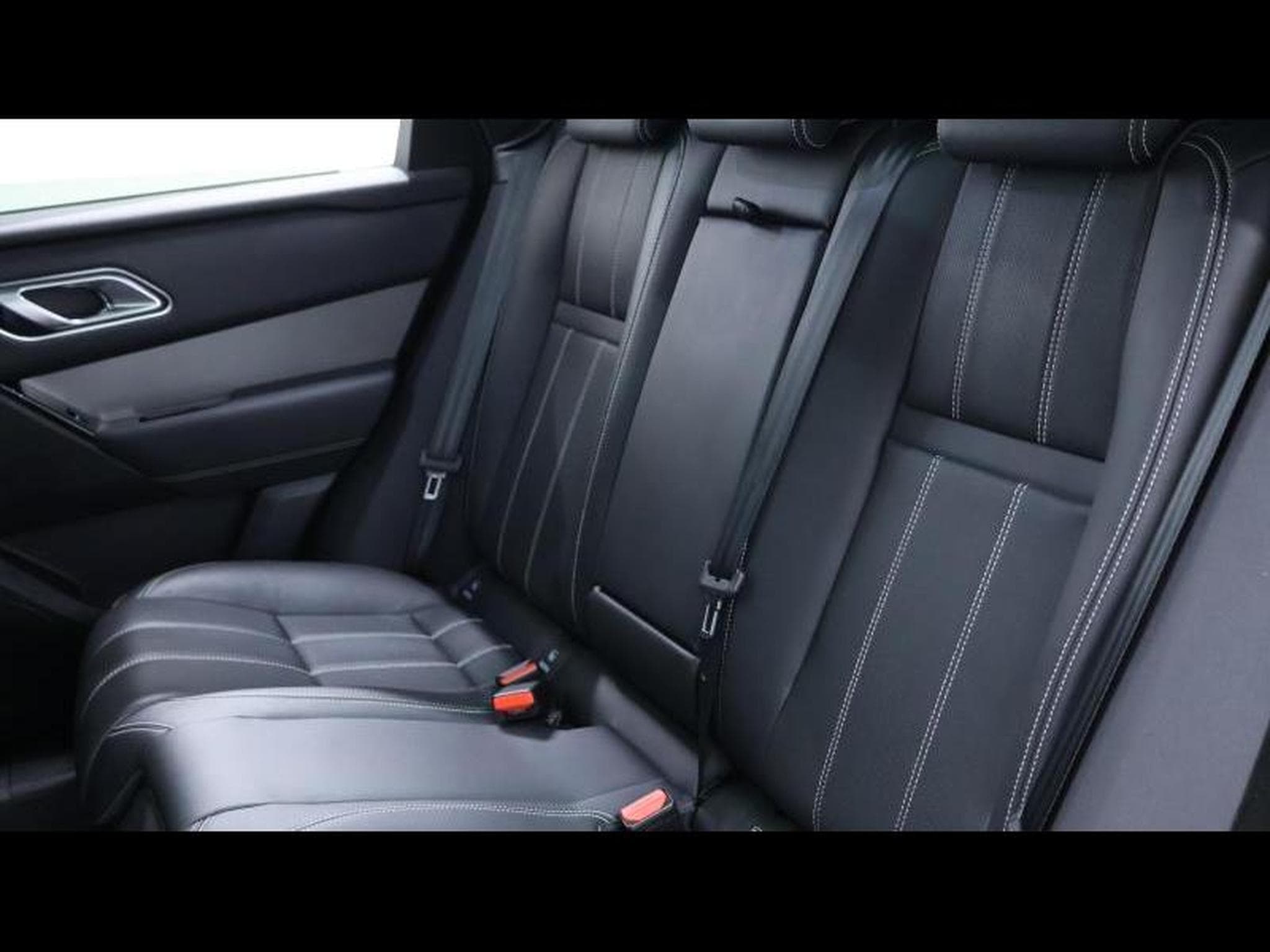 Land-Rover Range Rover Velar D200 S Auto AWD (2024) - Photo 19