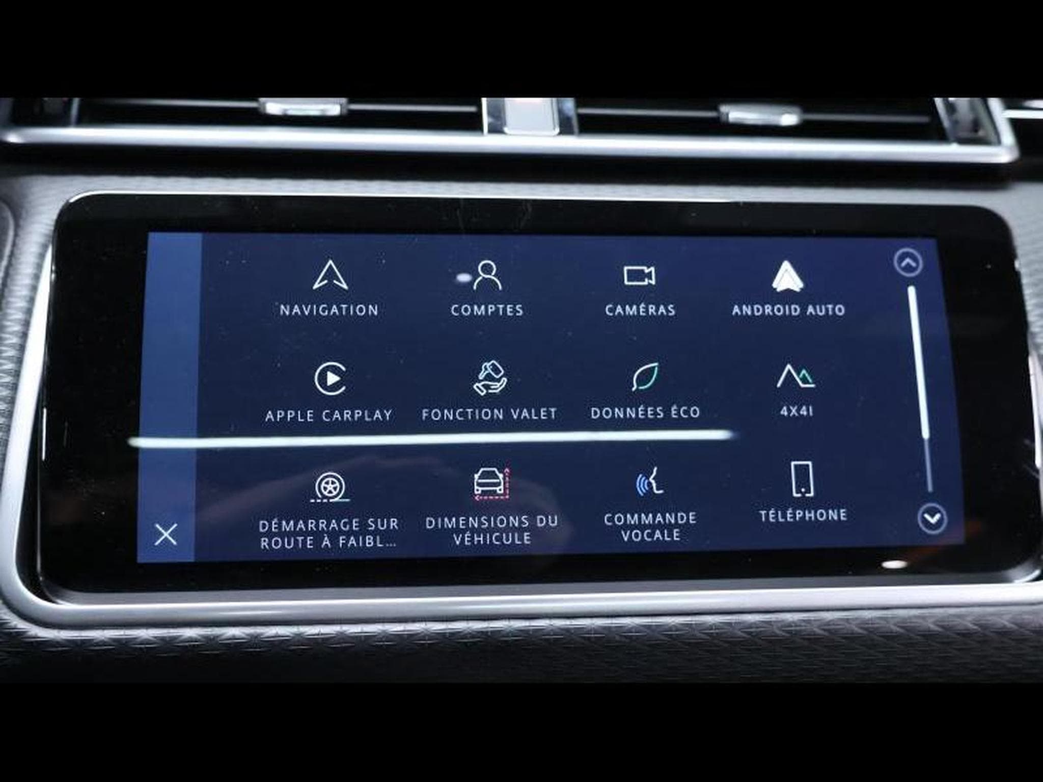 Land-Rover Range Rover Velar D200 S Auto AWD (2024) - Photo 30