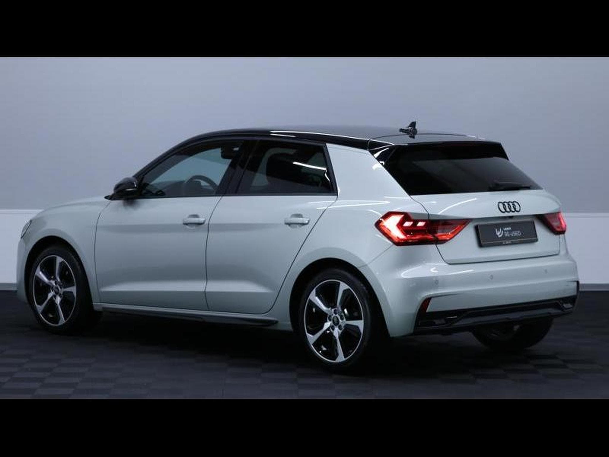 Audi A1 Sportback 30 TFSI S-Line S-tronic (2023) - Photo 7