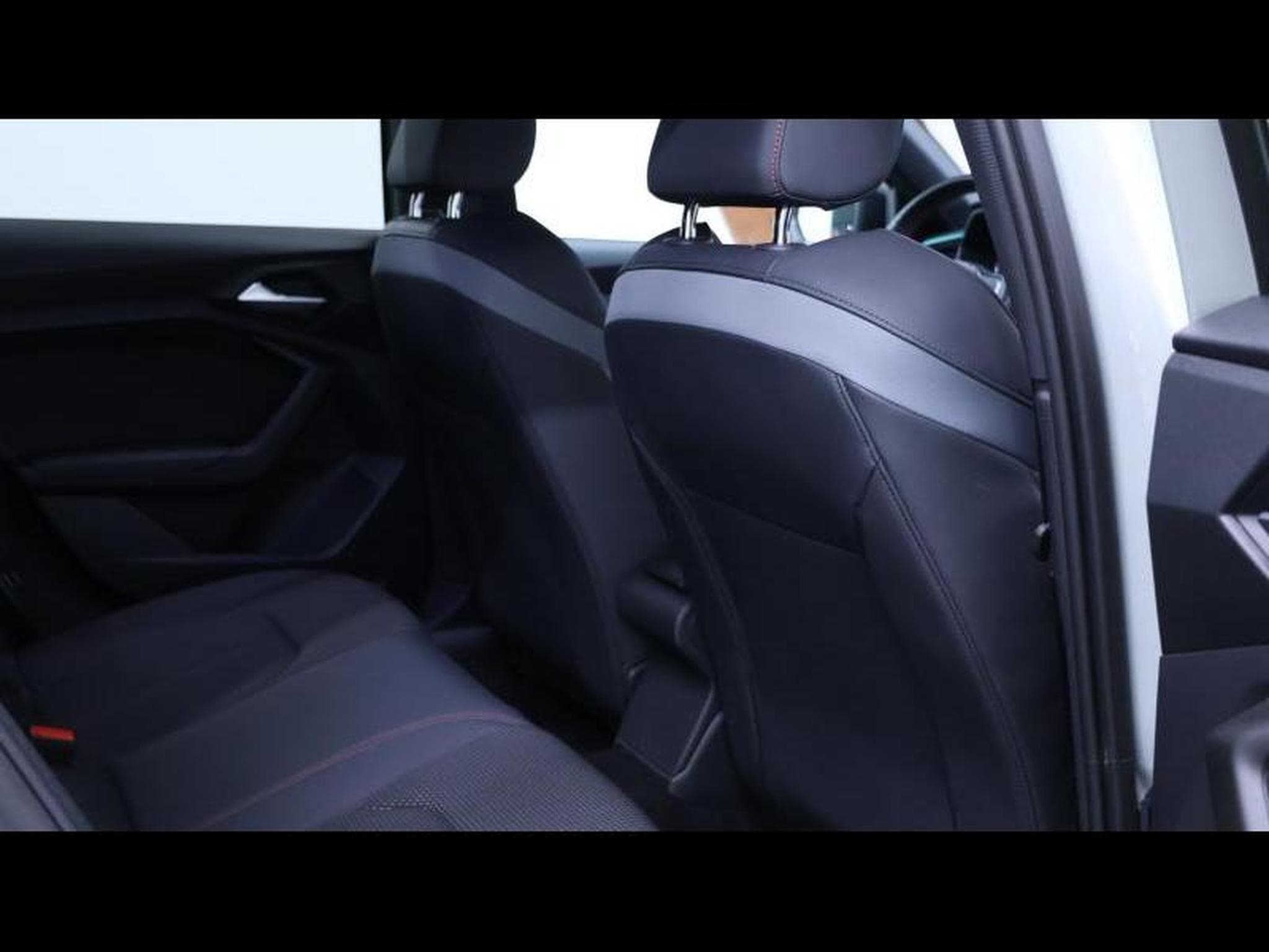 Audi A1 Sportback 30 TFSI S-Line S-tronic (2023) - Photo 14