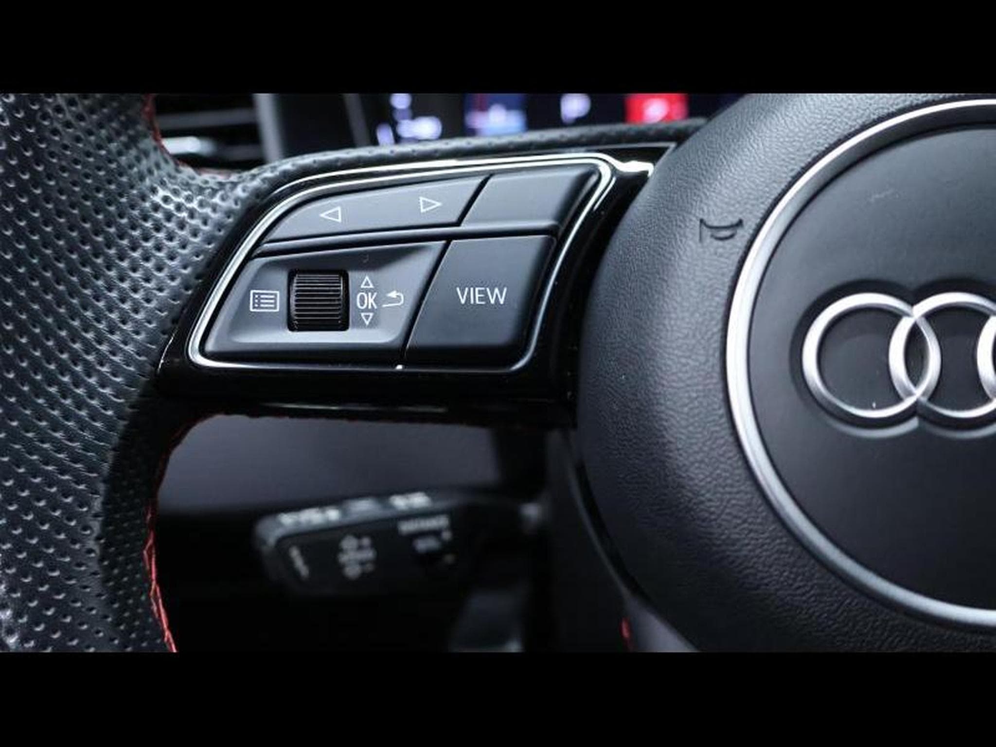 Audi A1 Sportback 30 TFSI S-Line S-tronic (2023) - Photo 24