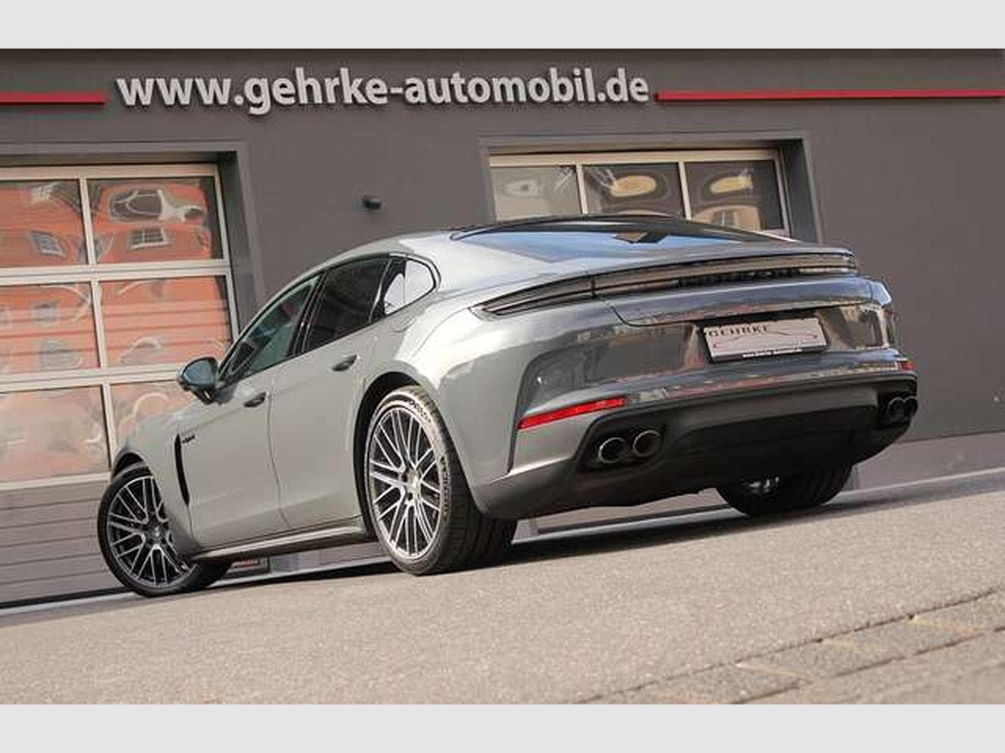 Porsche Panamera Panamera 4 E-Hybrid*ACC,Head-Up,Sitzlüft,14-Wege (2025) - Foto 2