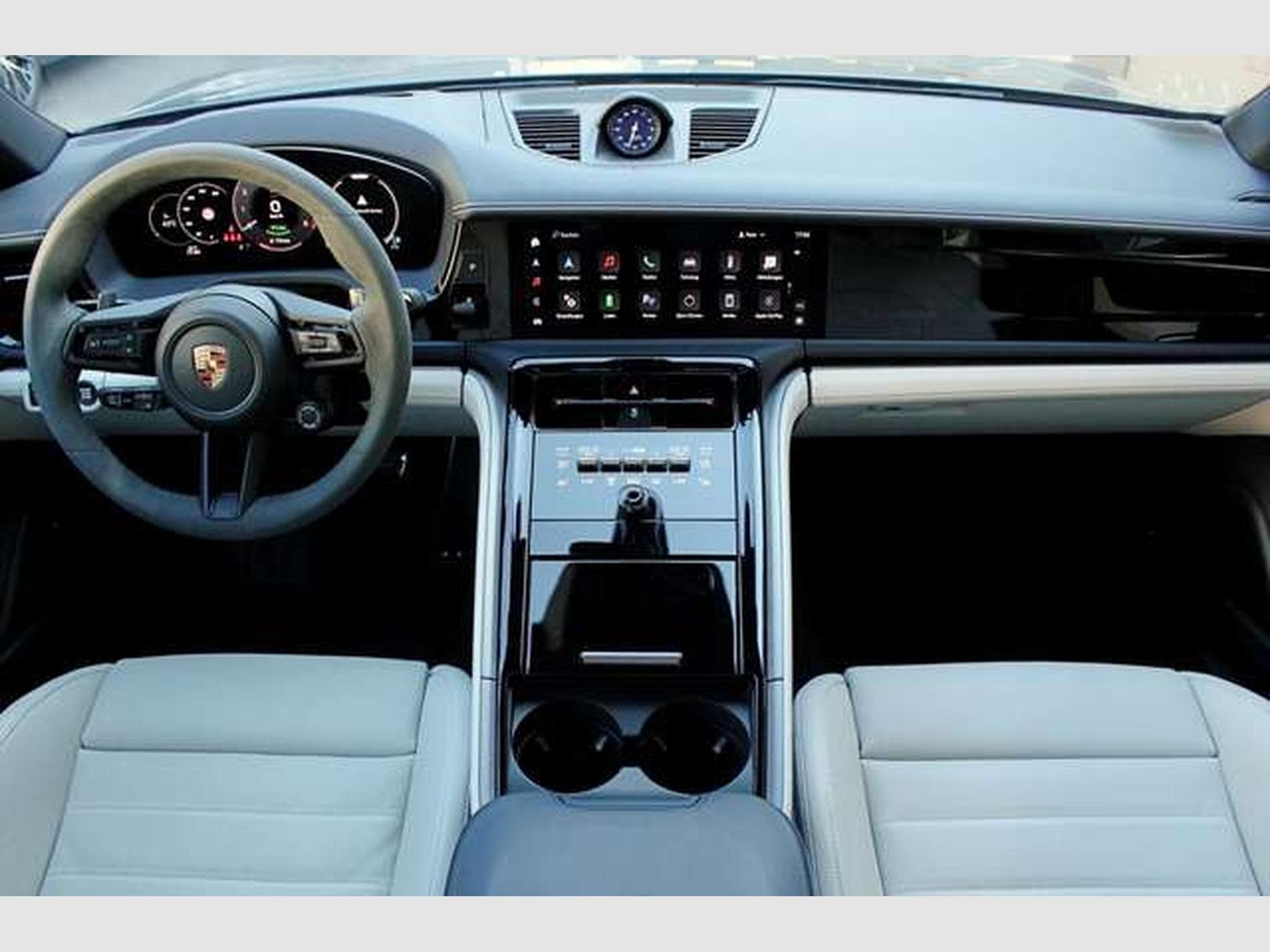 Porsche Panamera Panamera 4 E-Hybrid*ACC,Head-Up,Sitzlüft,14-Wege (2025) - Foto 4