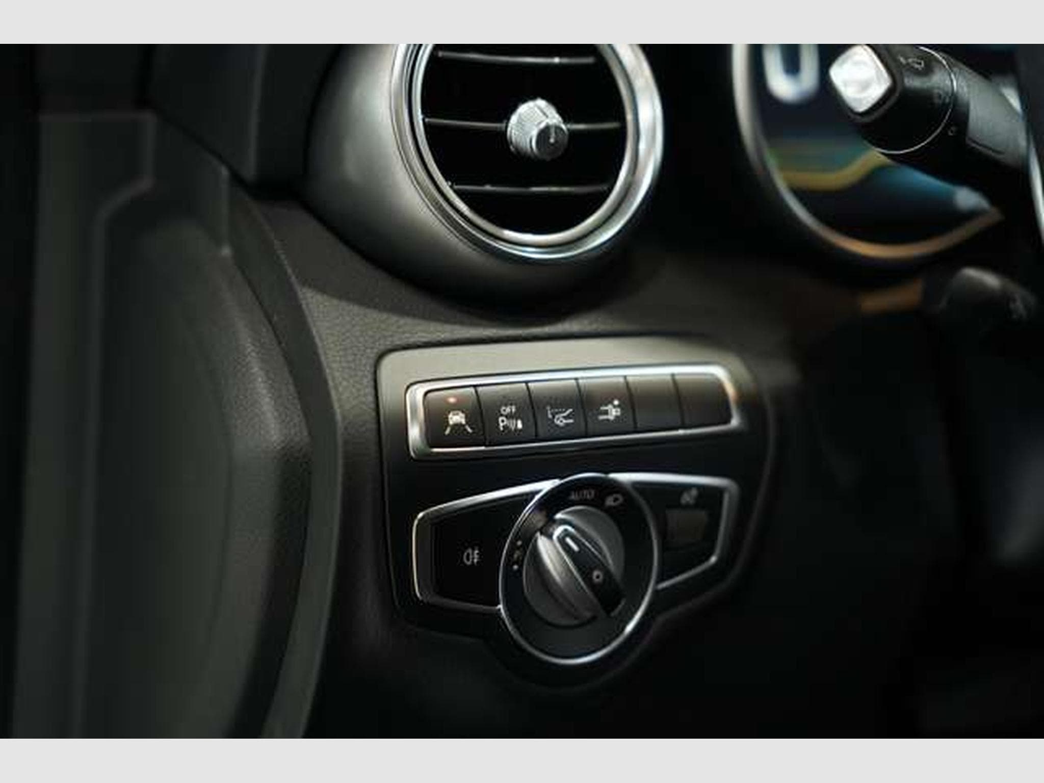 Mercedes C 43 AMG Cabrio 4M *19 *Night *HUD *Digital (2019) - Photo 33