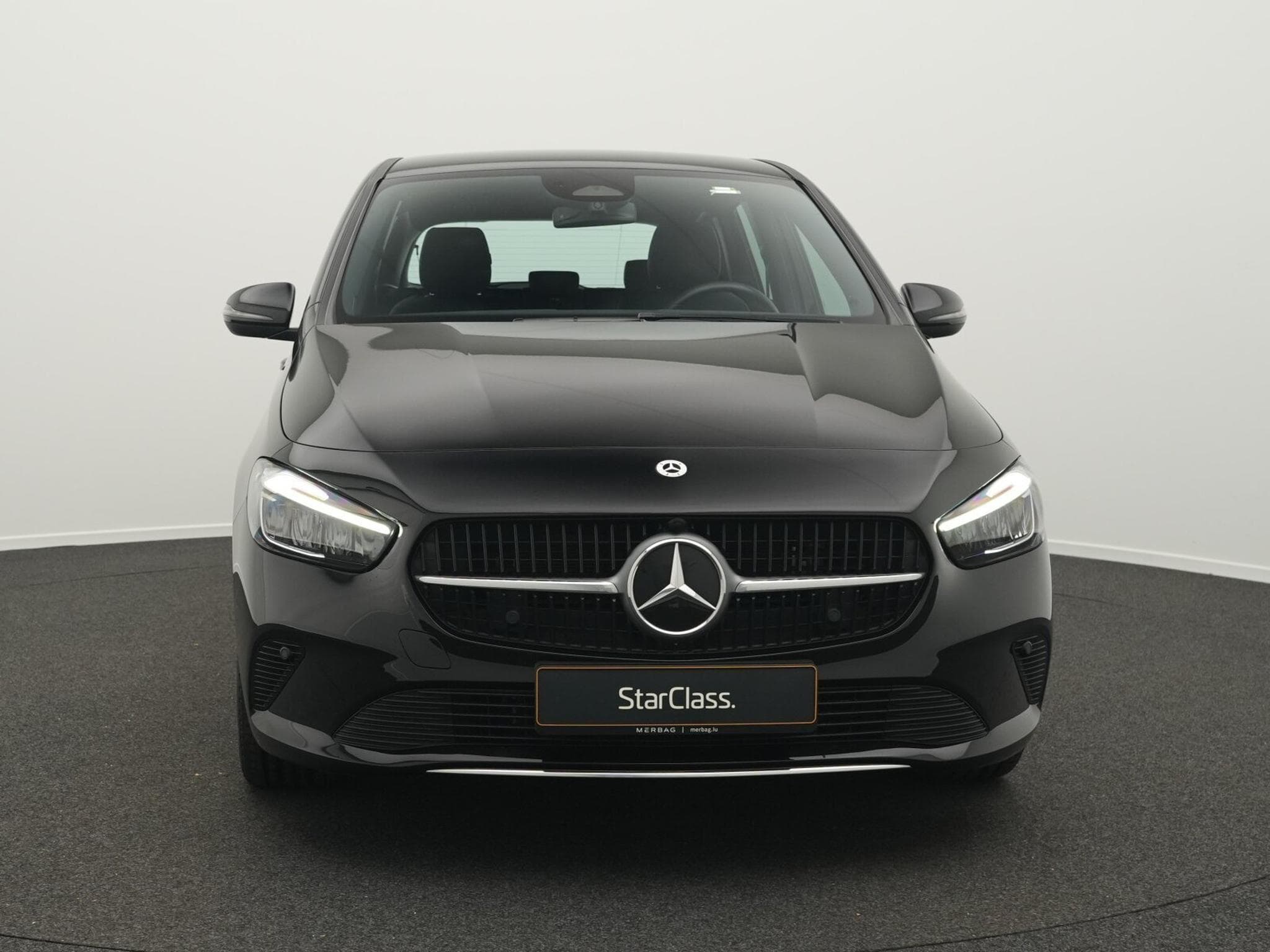 Mercedes B 250 e Progressive LED+Kamera+MBUX+SHZ (2024) - Foto 2