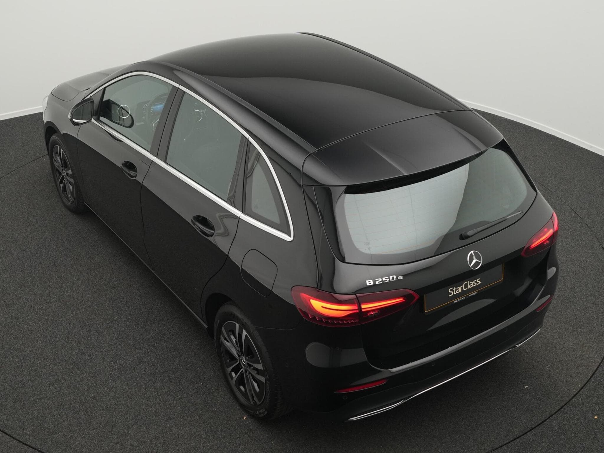 Mercedes B 250 e Progressive LED+Kamera+MBUX+SHZ (2024) - Foto 13